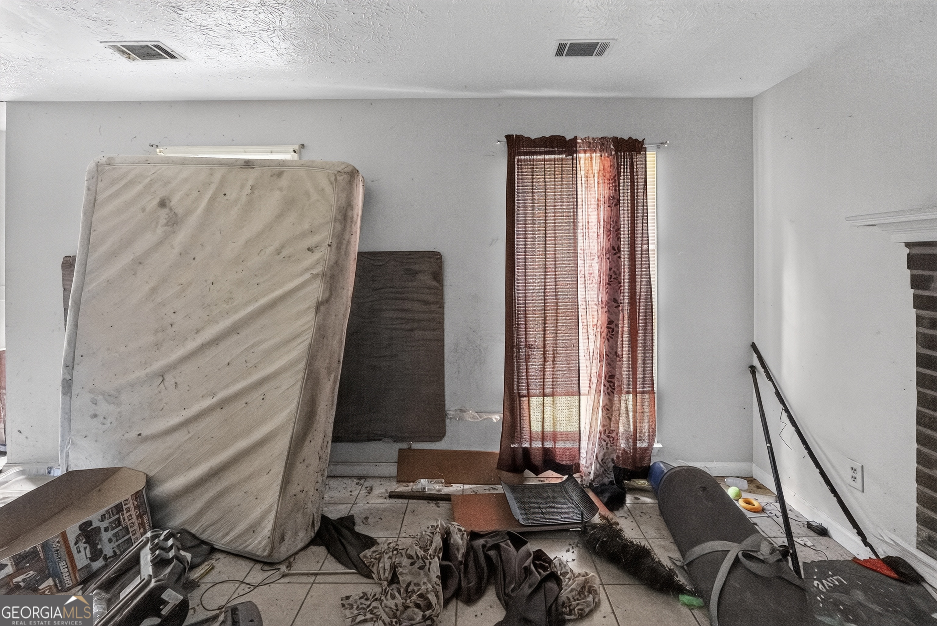 805 Greenhedge Drive Stone Mountain GA 30088