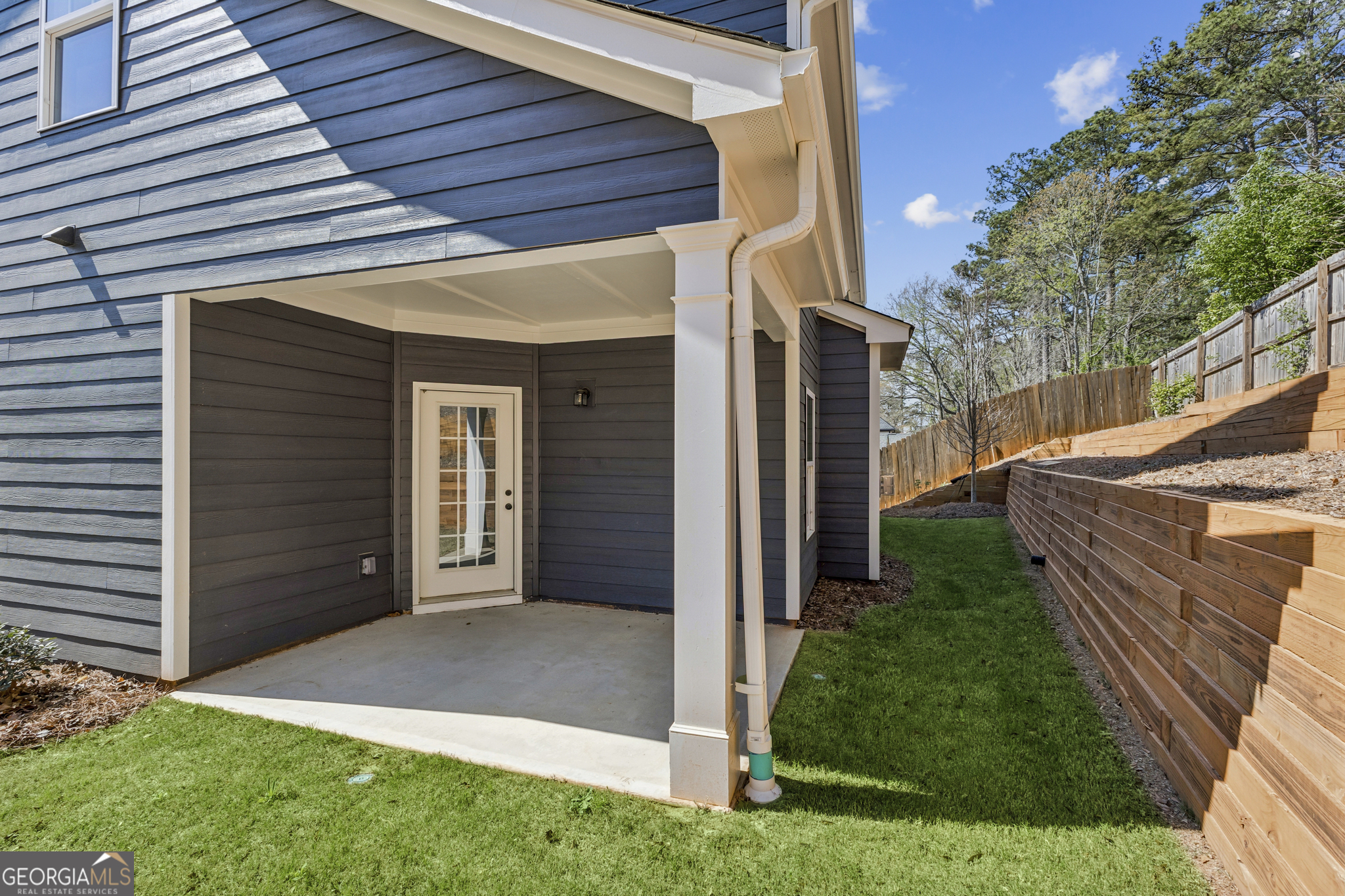 2452 Whites Ridge Decatur GA 30034