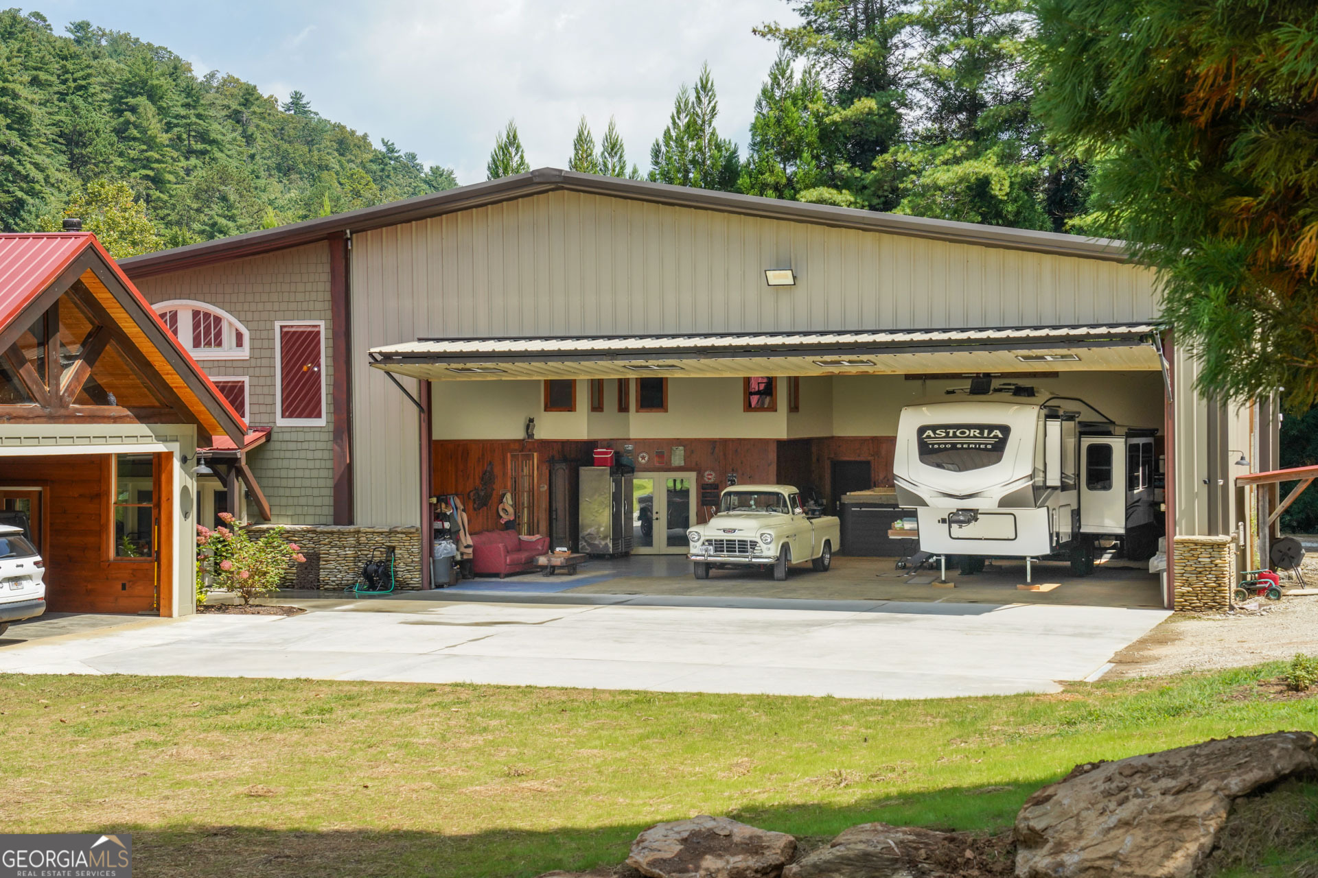 141 Flying Ranch Drive Clayton GA 30525