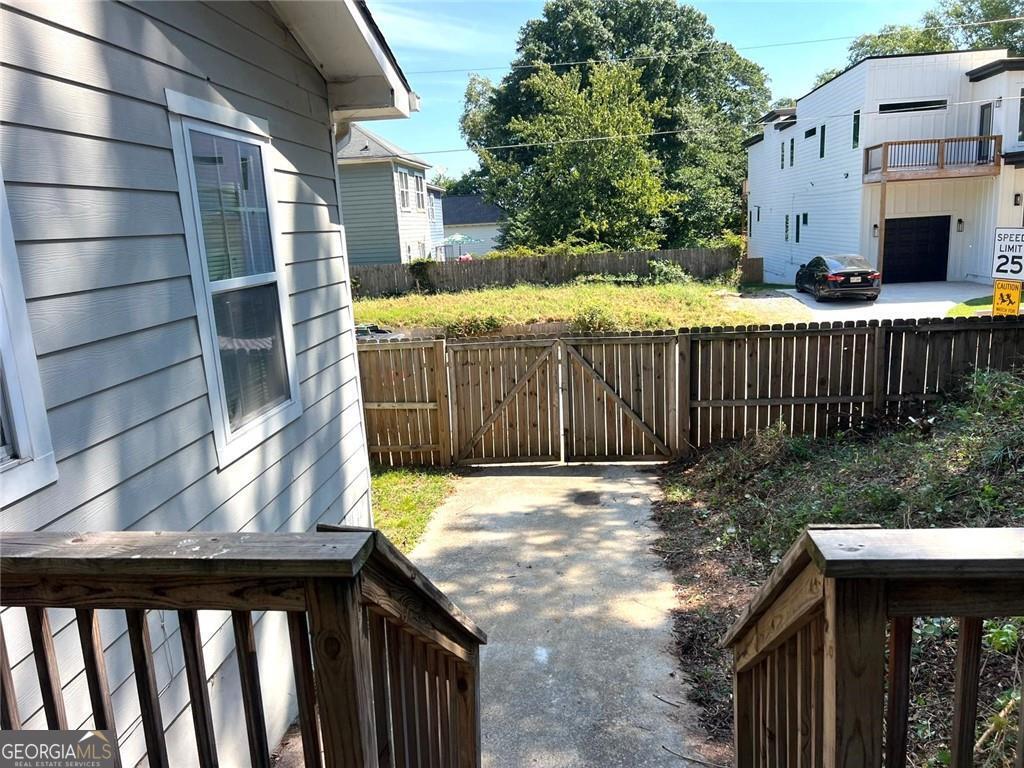 566 Rockwell Street SW Atlanta GA 30310
