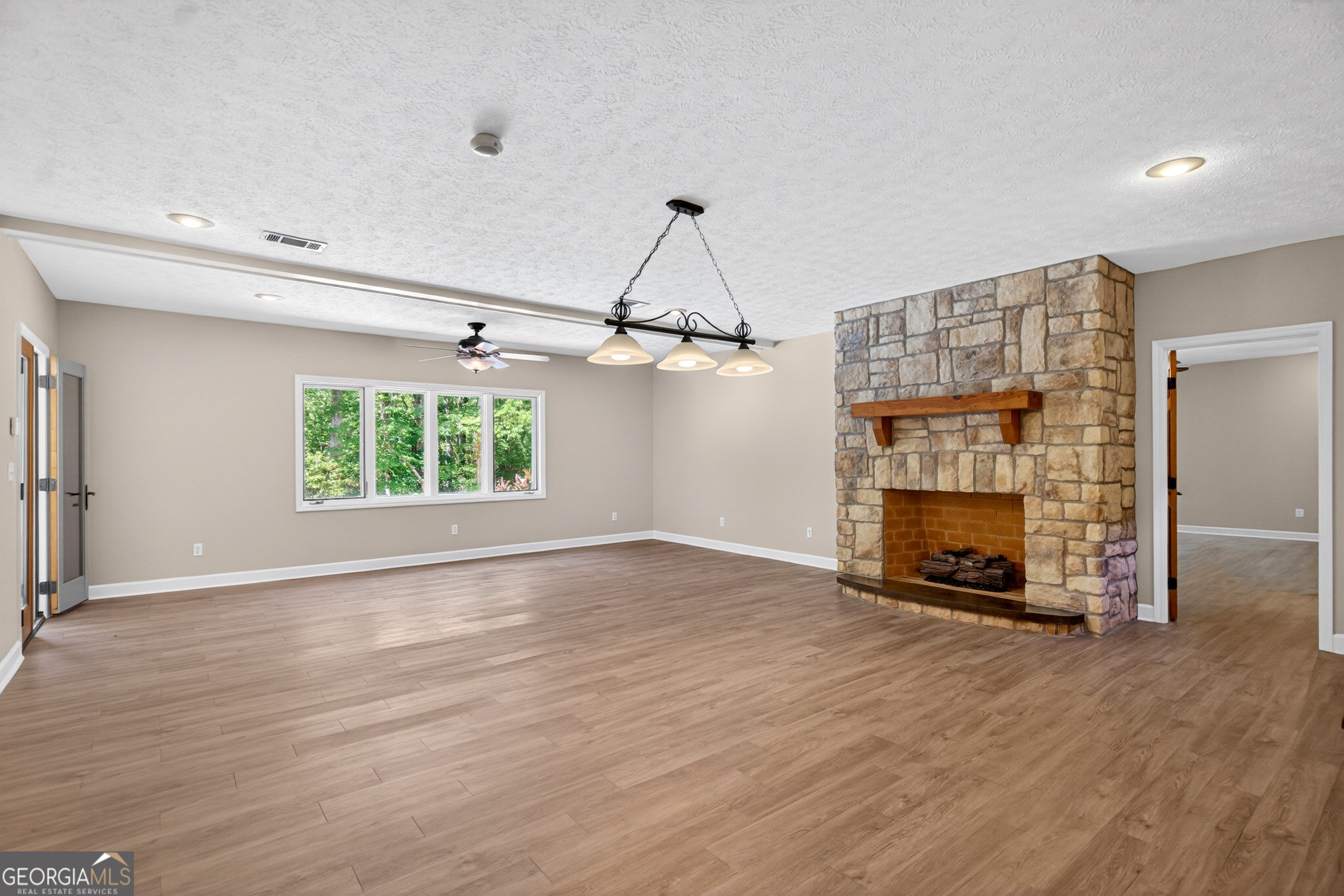 1154 Hunter Road Cataula GA 31804