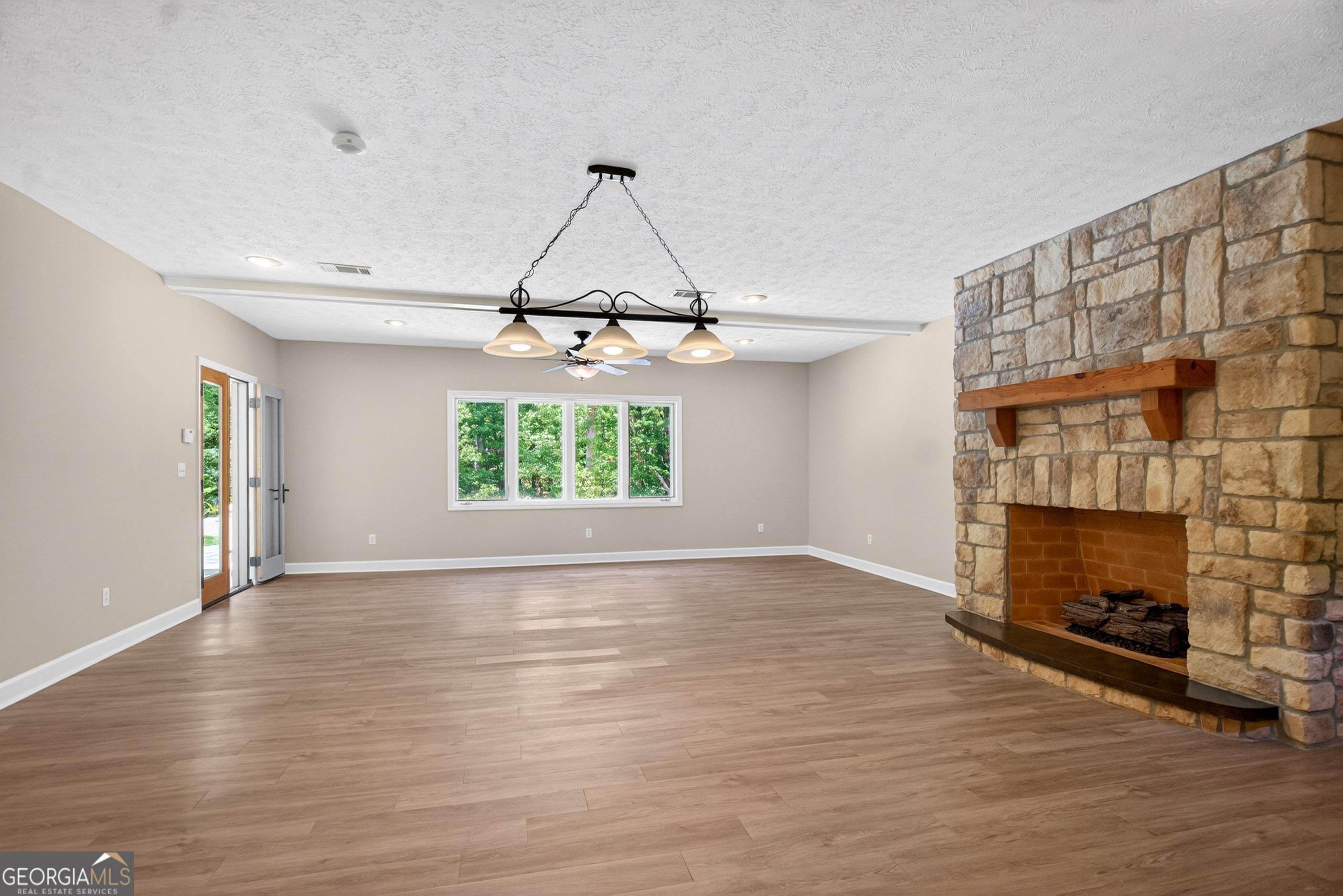 1154 Hunter Road Cataula GA 31804