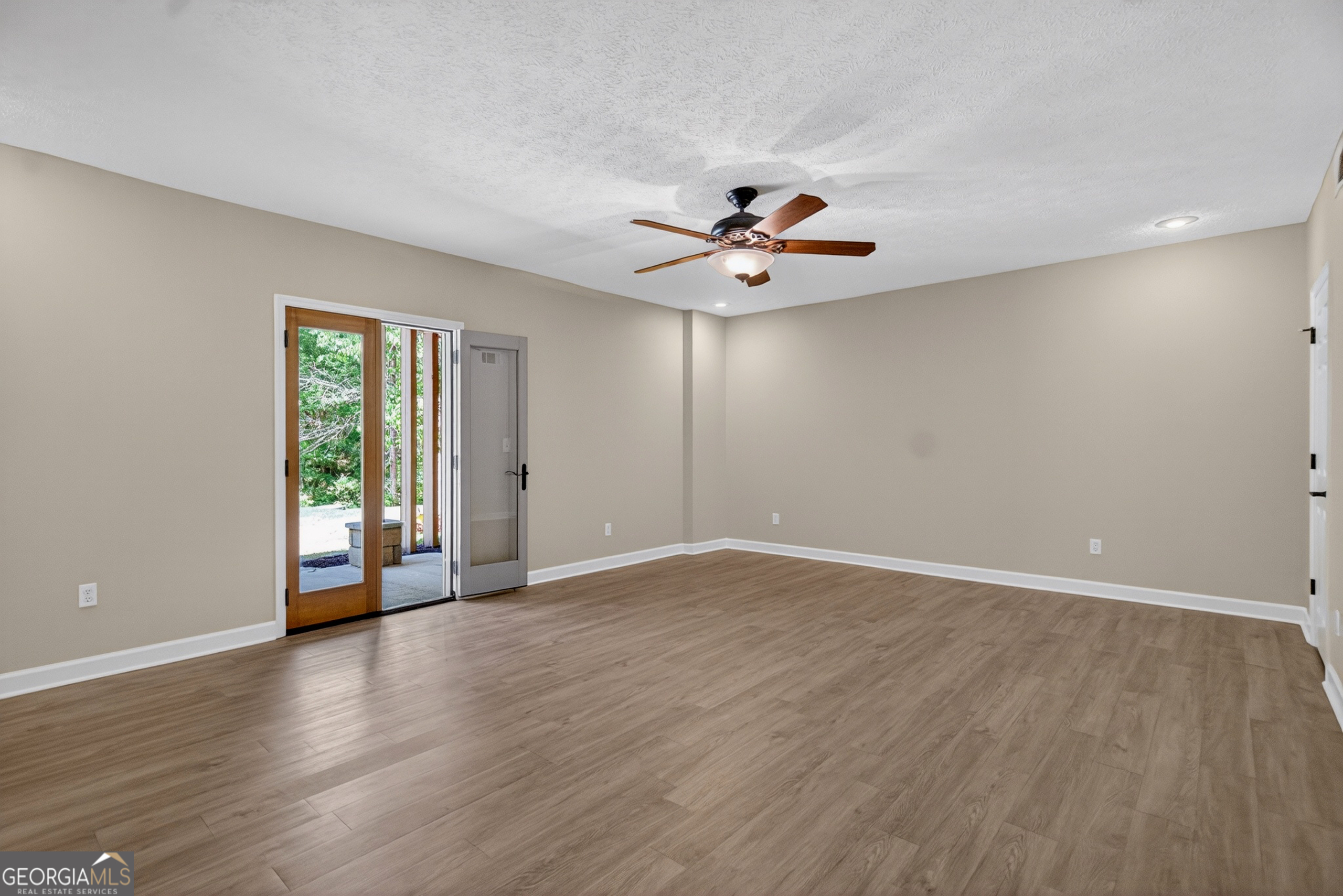 1154 Hunter Road Cataula GA 31804