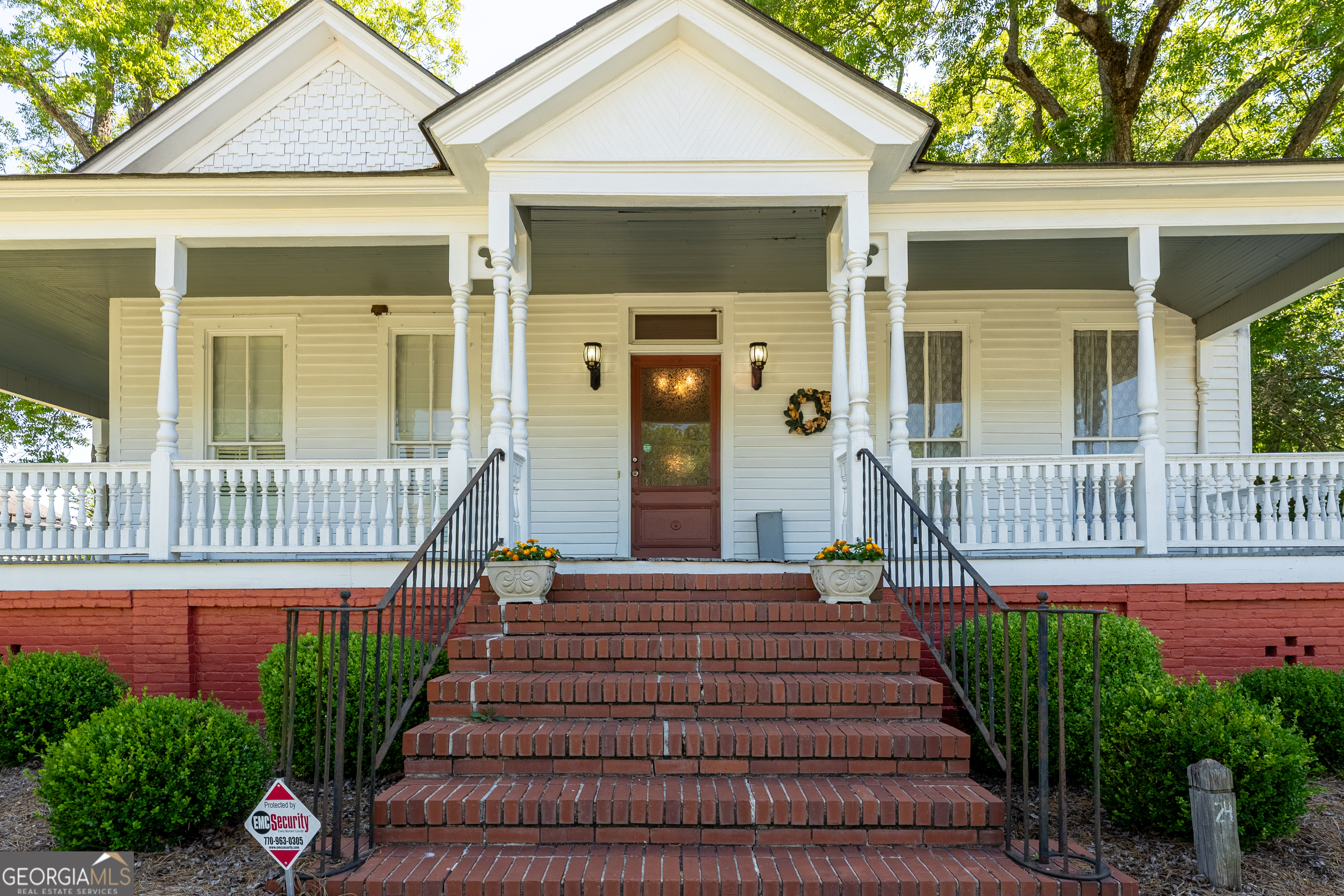 224 East Church Street Sandersville GA 31082