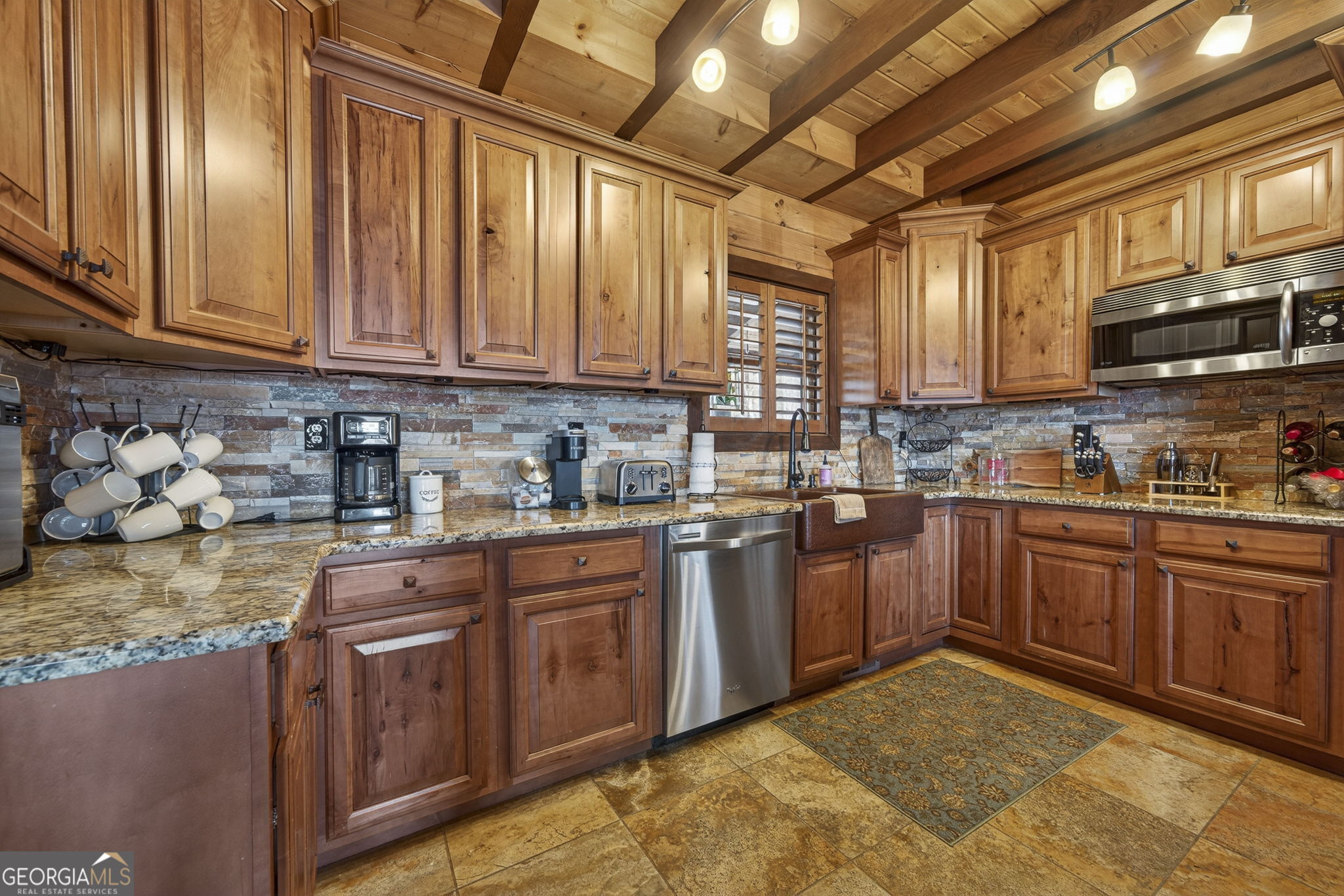 456 Rockville Springs Drive Eatonton GA 31024