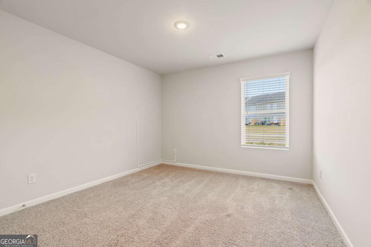 2568 Swan Lake Drive Grayson GA 30017