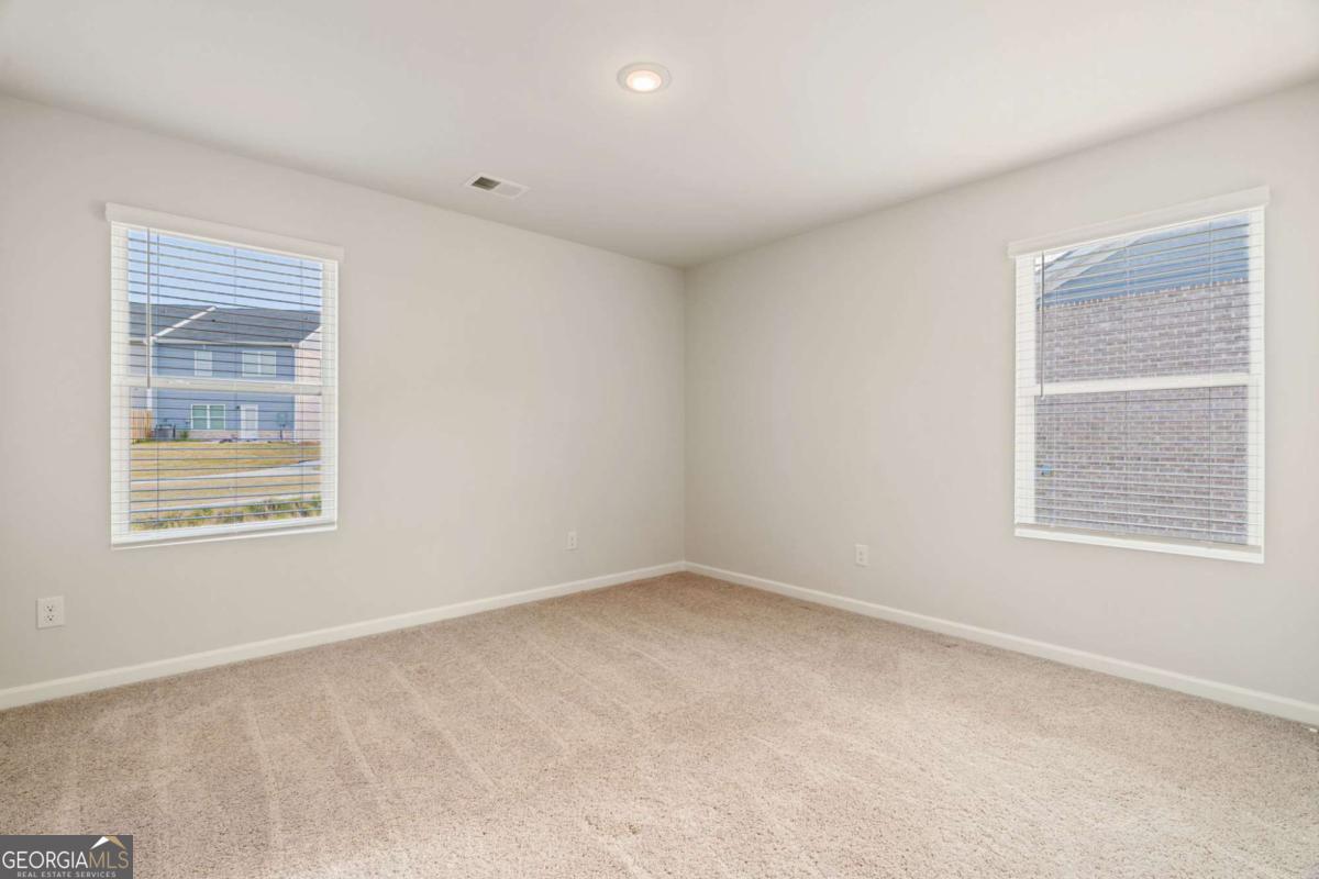 2568 Swan Lake Drive Grayson GA 30017
