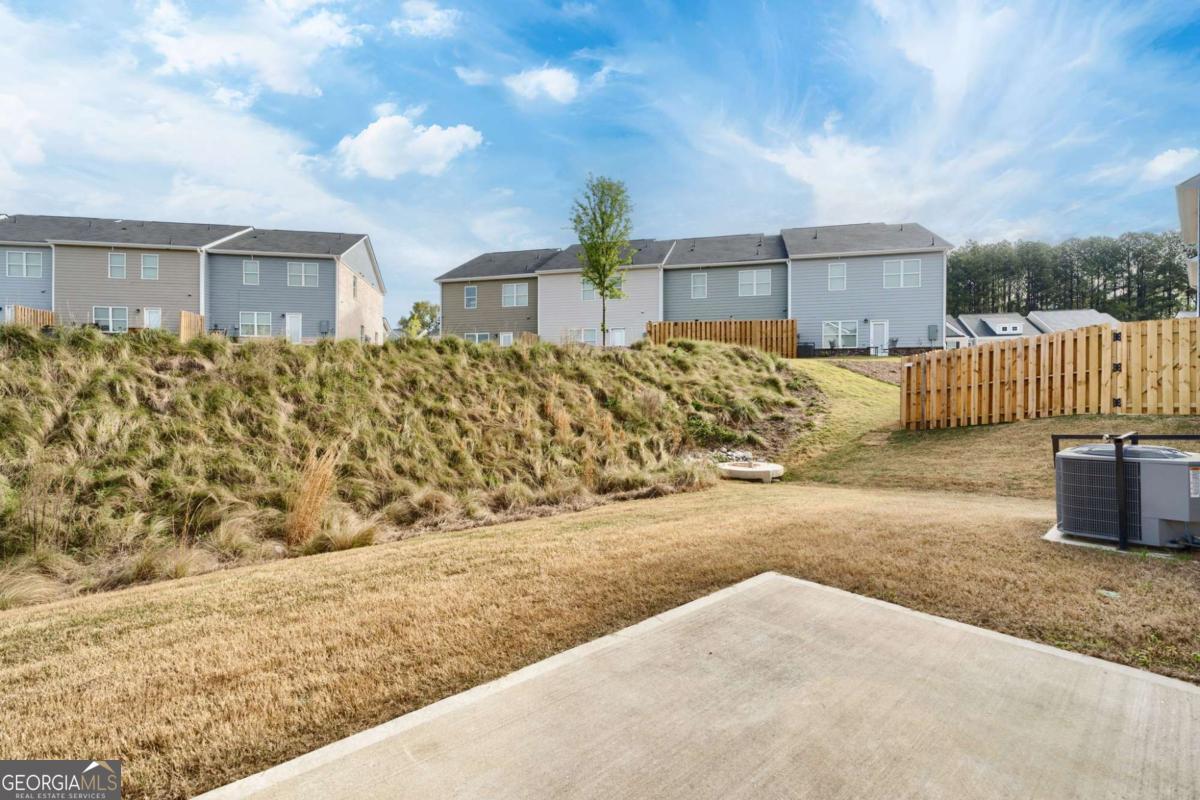 2568 Swan Lake Drive Grayson GA 30017