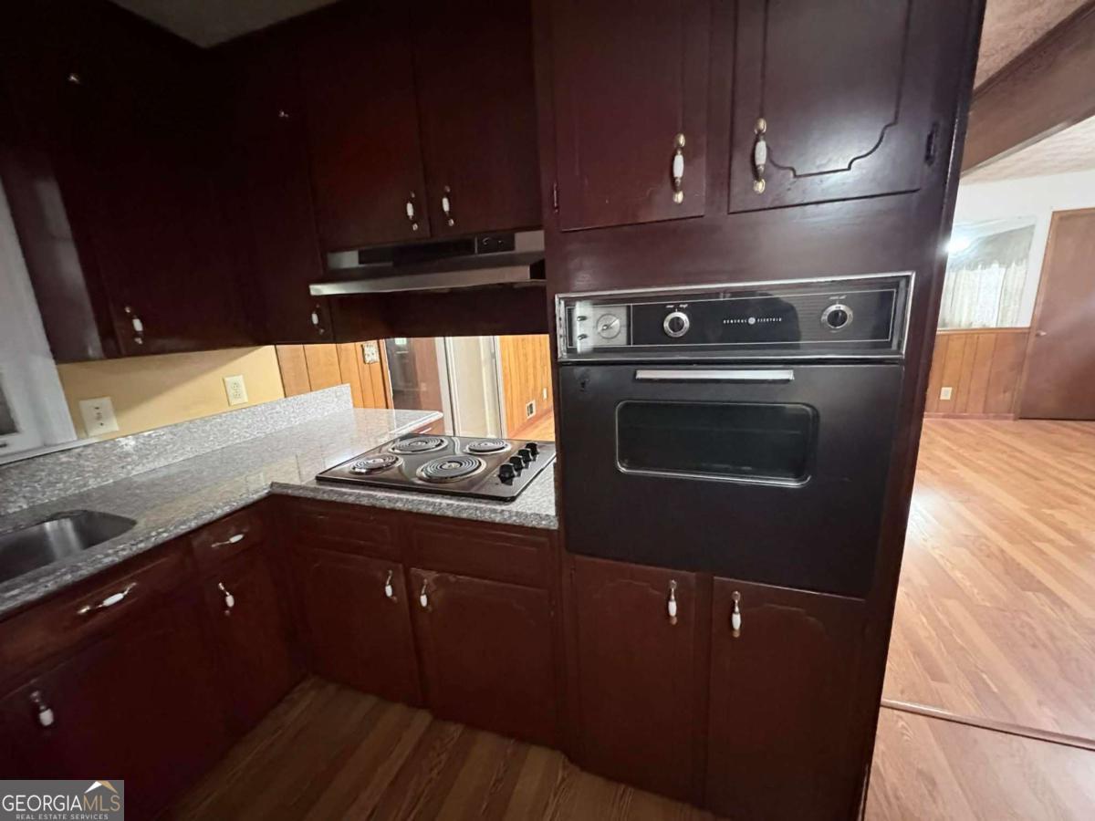 6478 River Run Road Riverdale GA 30274