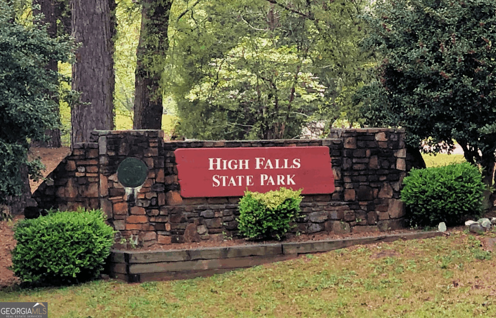 158 Rivers Edge Drive Forsyth GA 31029