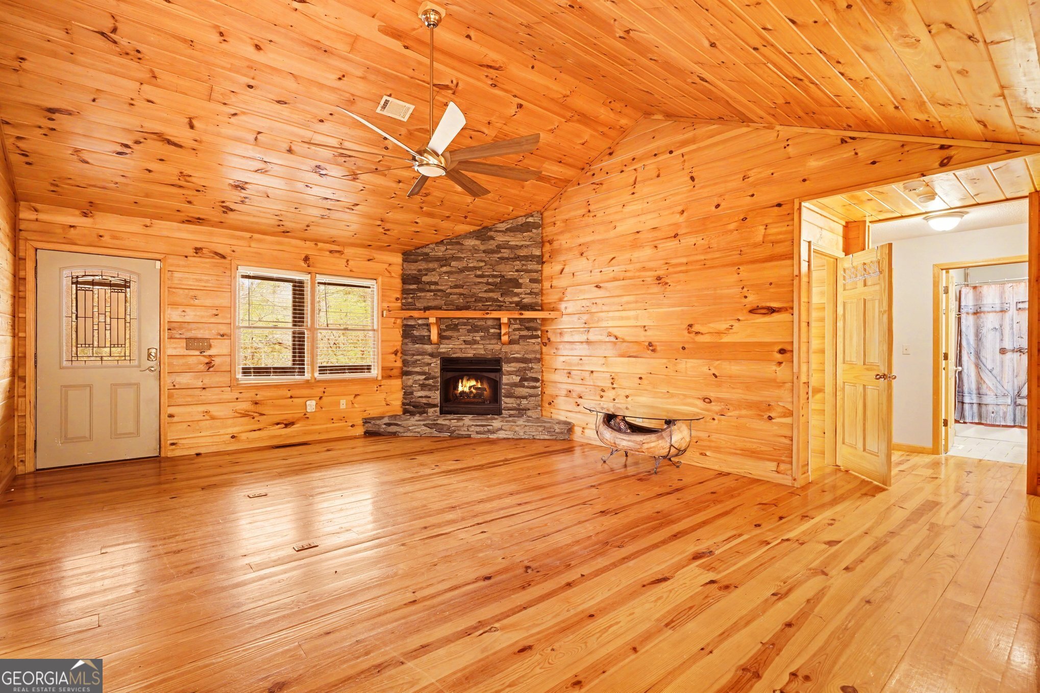 29 Agora Lane Ellijay GA 30540
