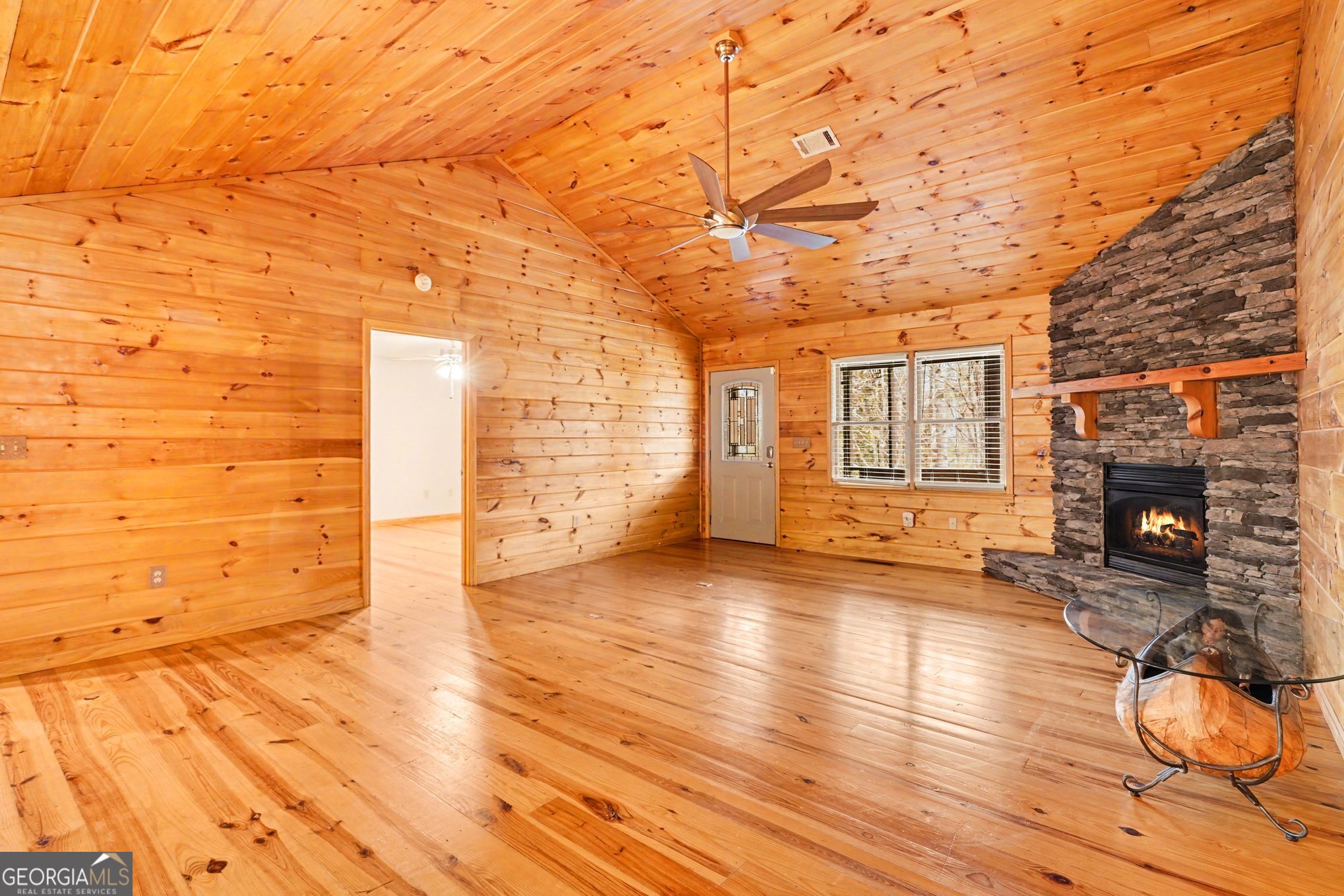 29 Agora Lane Ellijay GA 30540