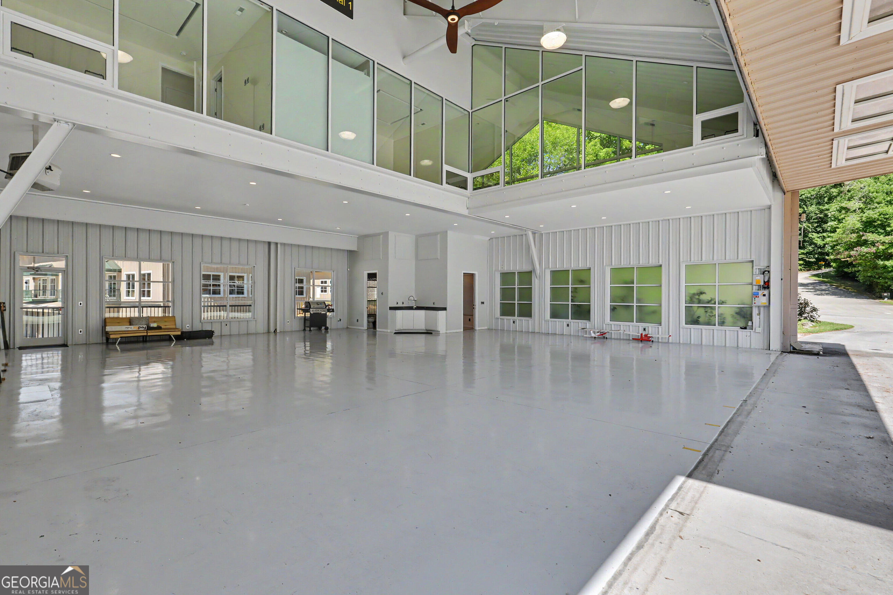 43 General Mitchell Drive Clayton GA 30525