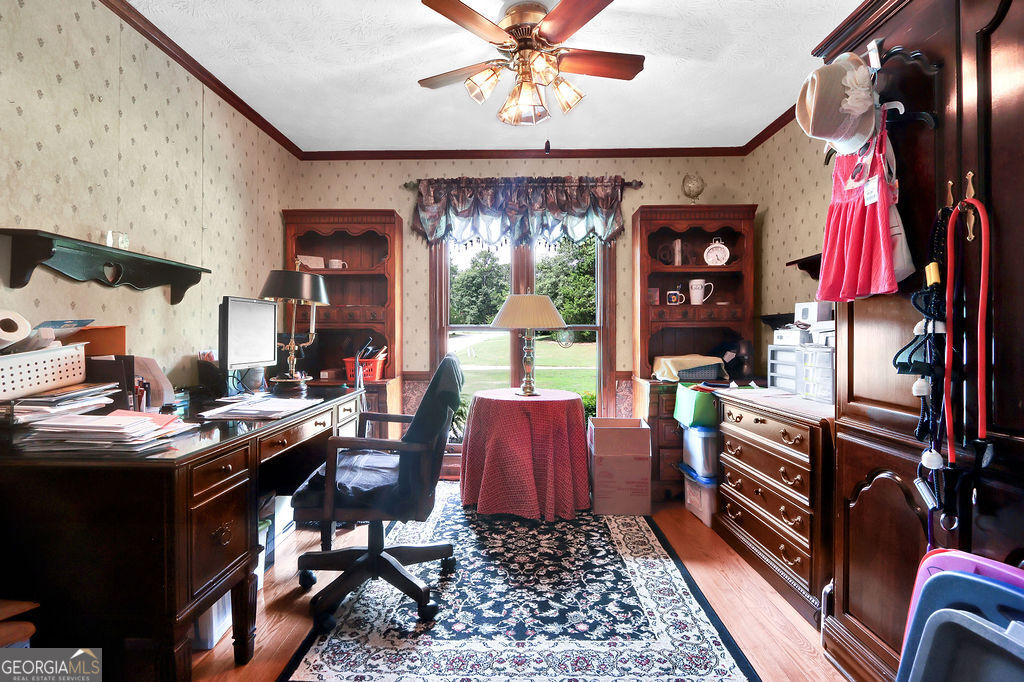 2184 Valley Creek Circle Snellville GA 30078