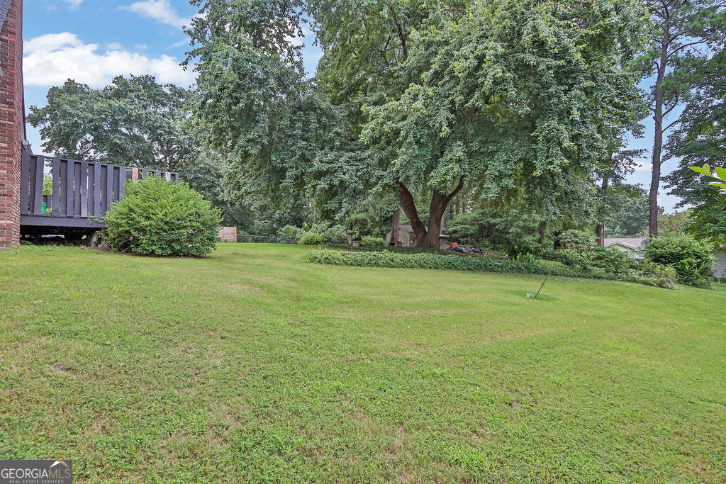 2184 Valley Creek Circle Snellville GA 30078