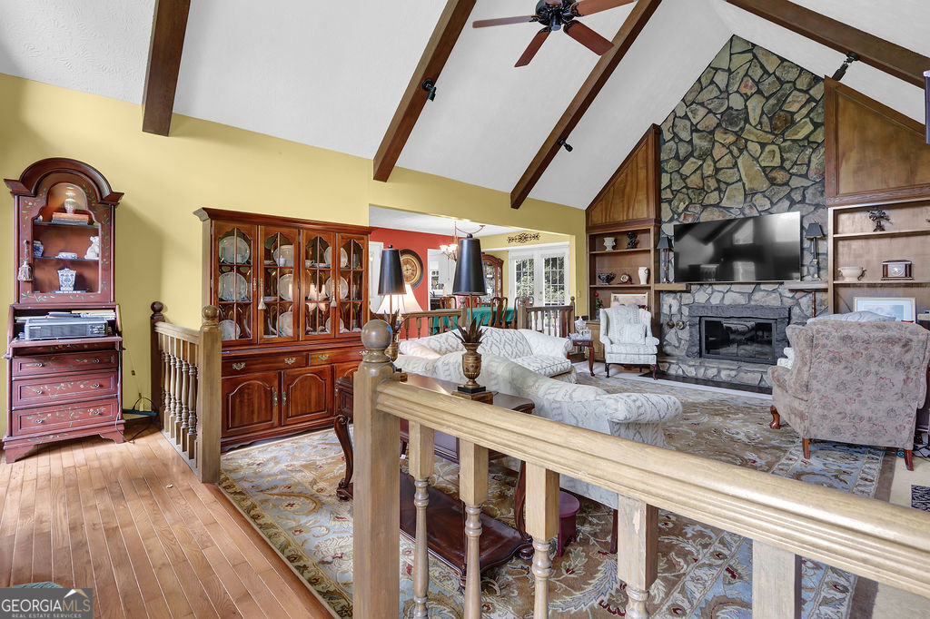 2184 Valley Creek Circle Snellville GA 30078