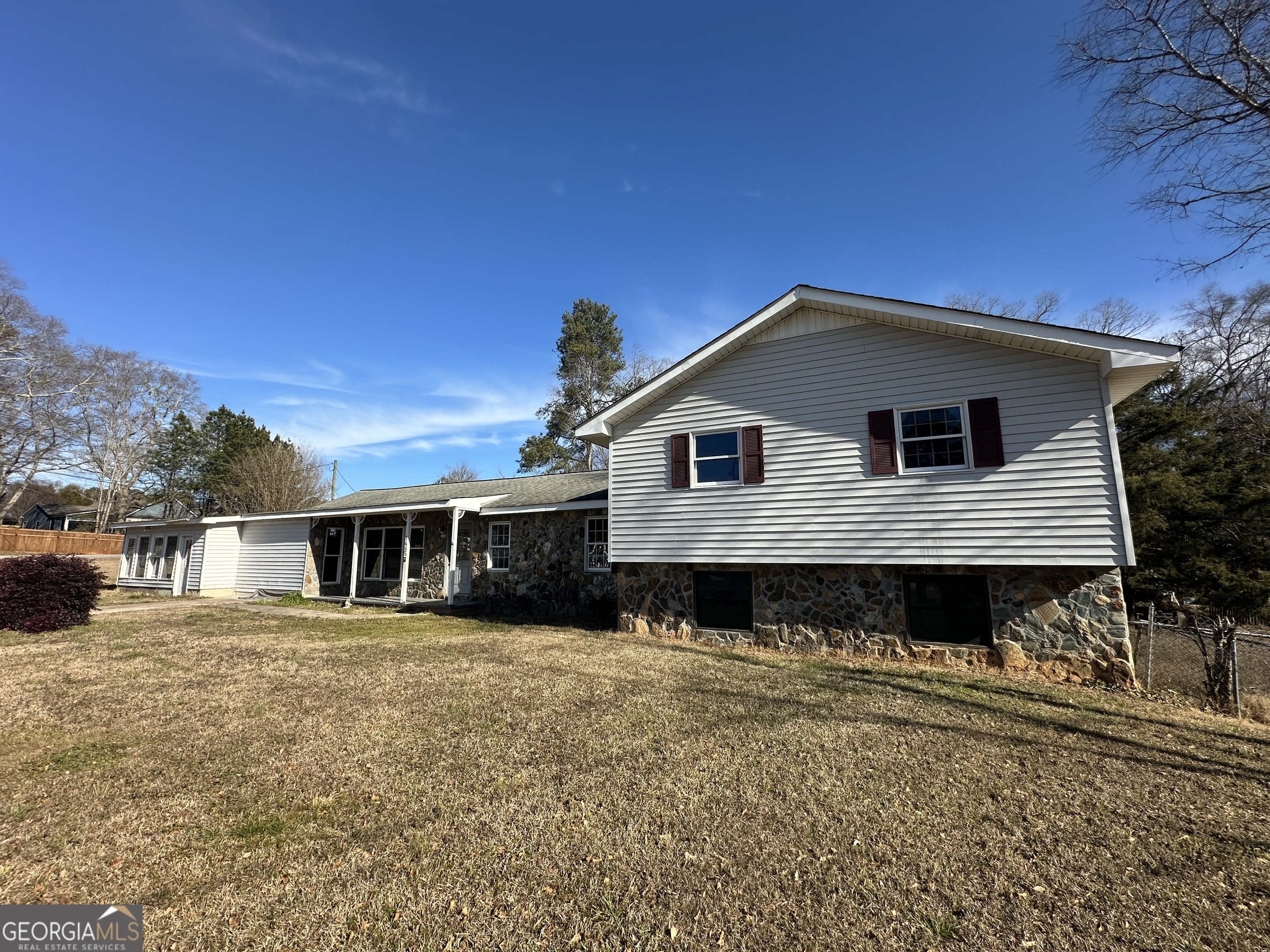 1465 Dee Kennedy Road Hoschton GA 30548