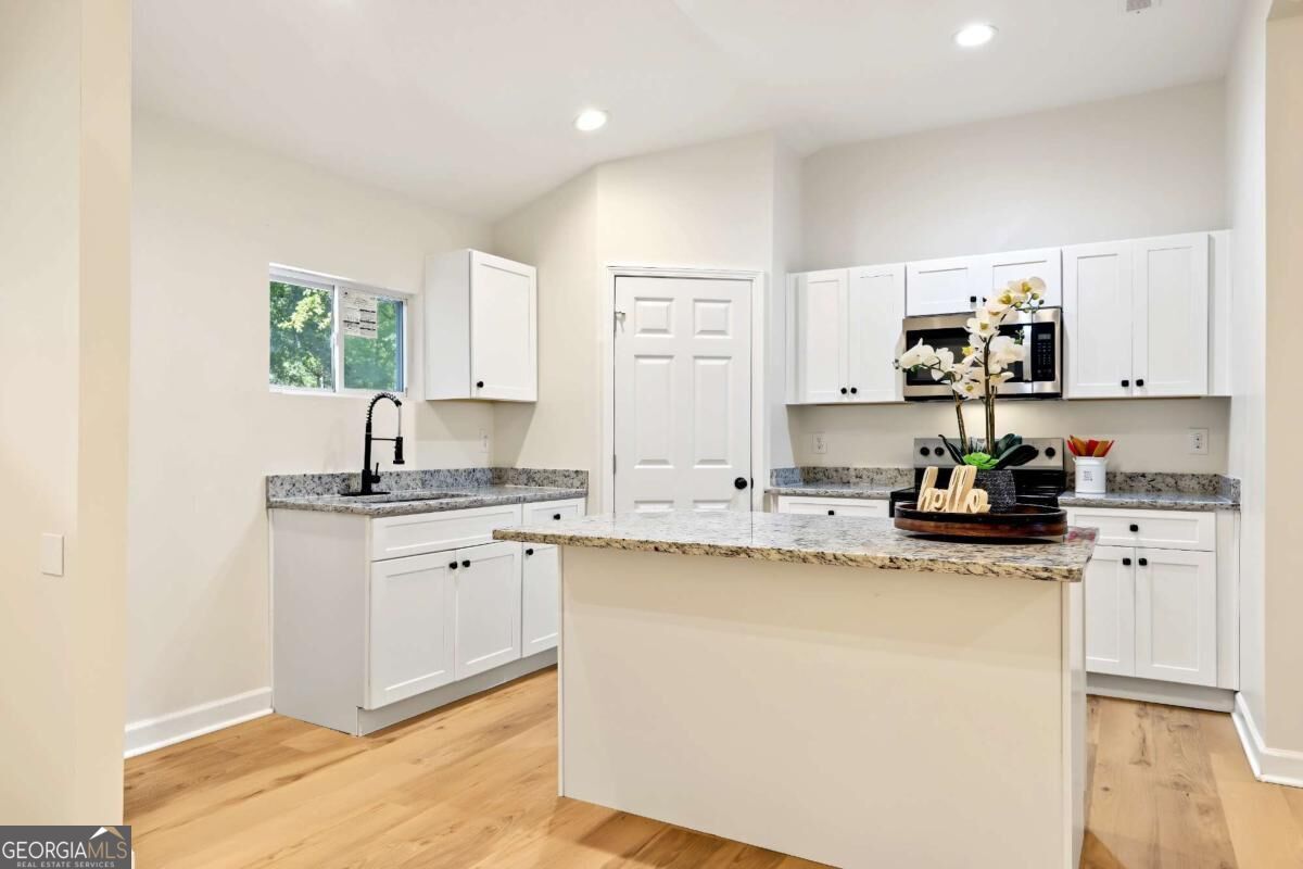 6532 Voyles Drive Riverdale GA 30274