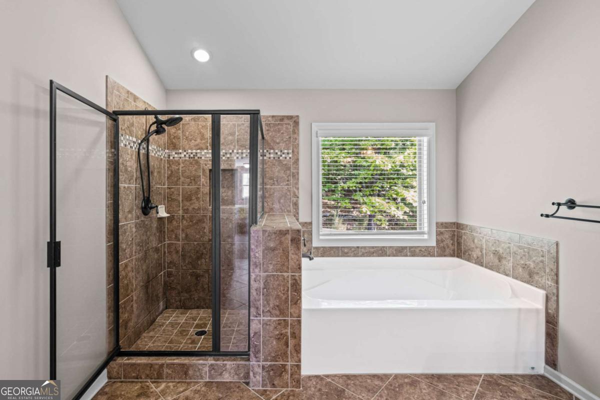 8815 Ellesmere Drive Cumming GA 30041