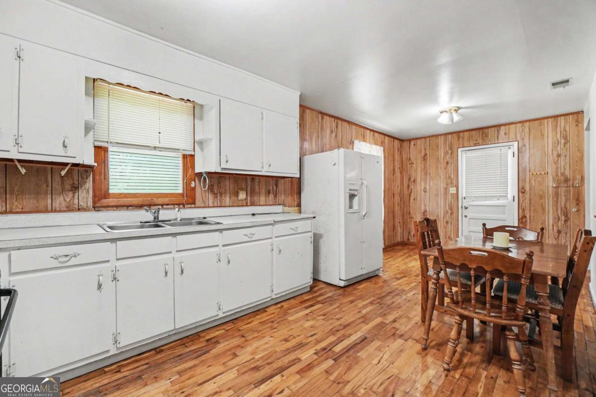 3944 Fairburn Road Douglasville GA 30135