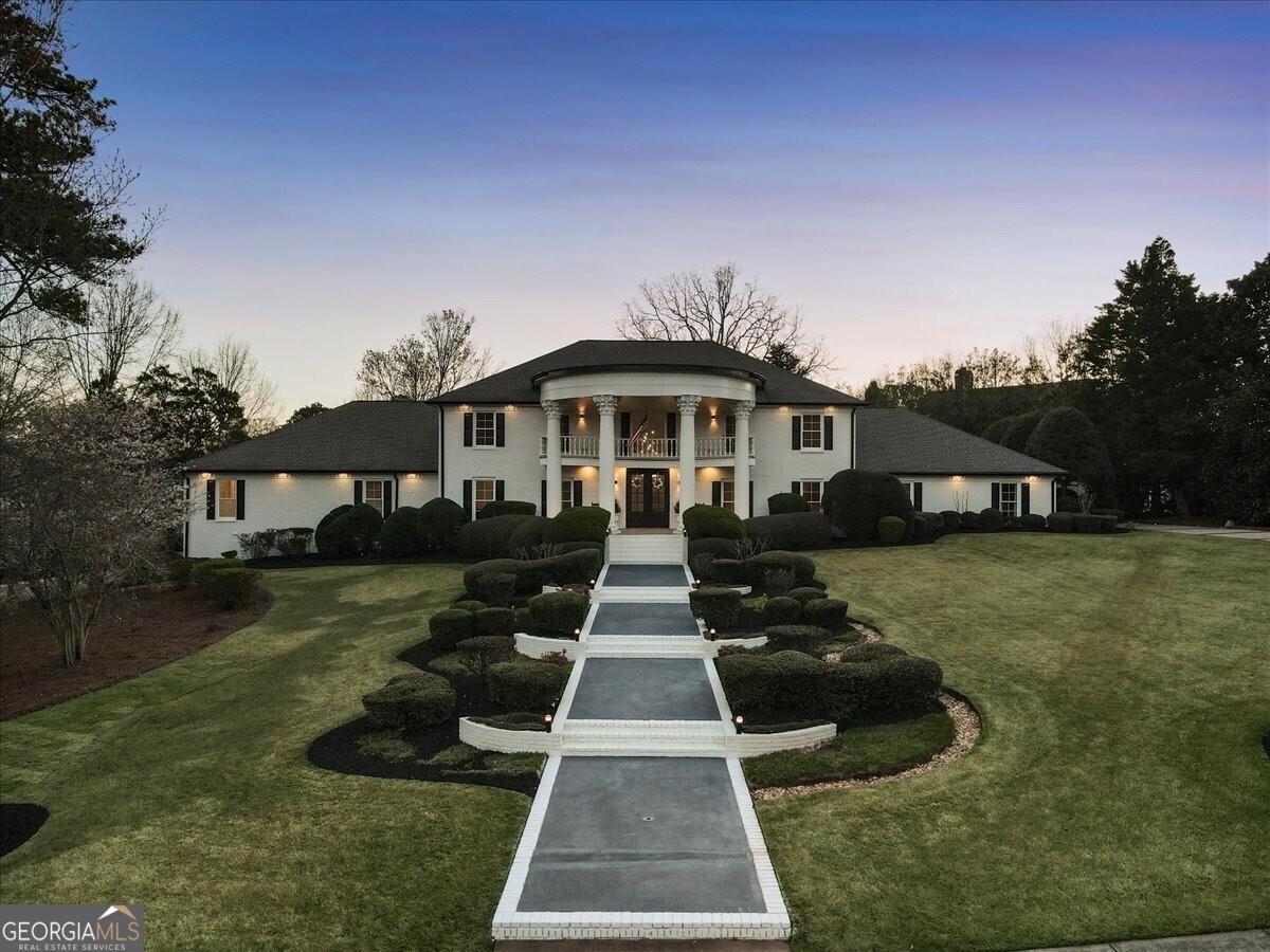 205 Slaton Circle Roswell GA 30075