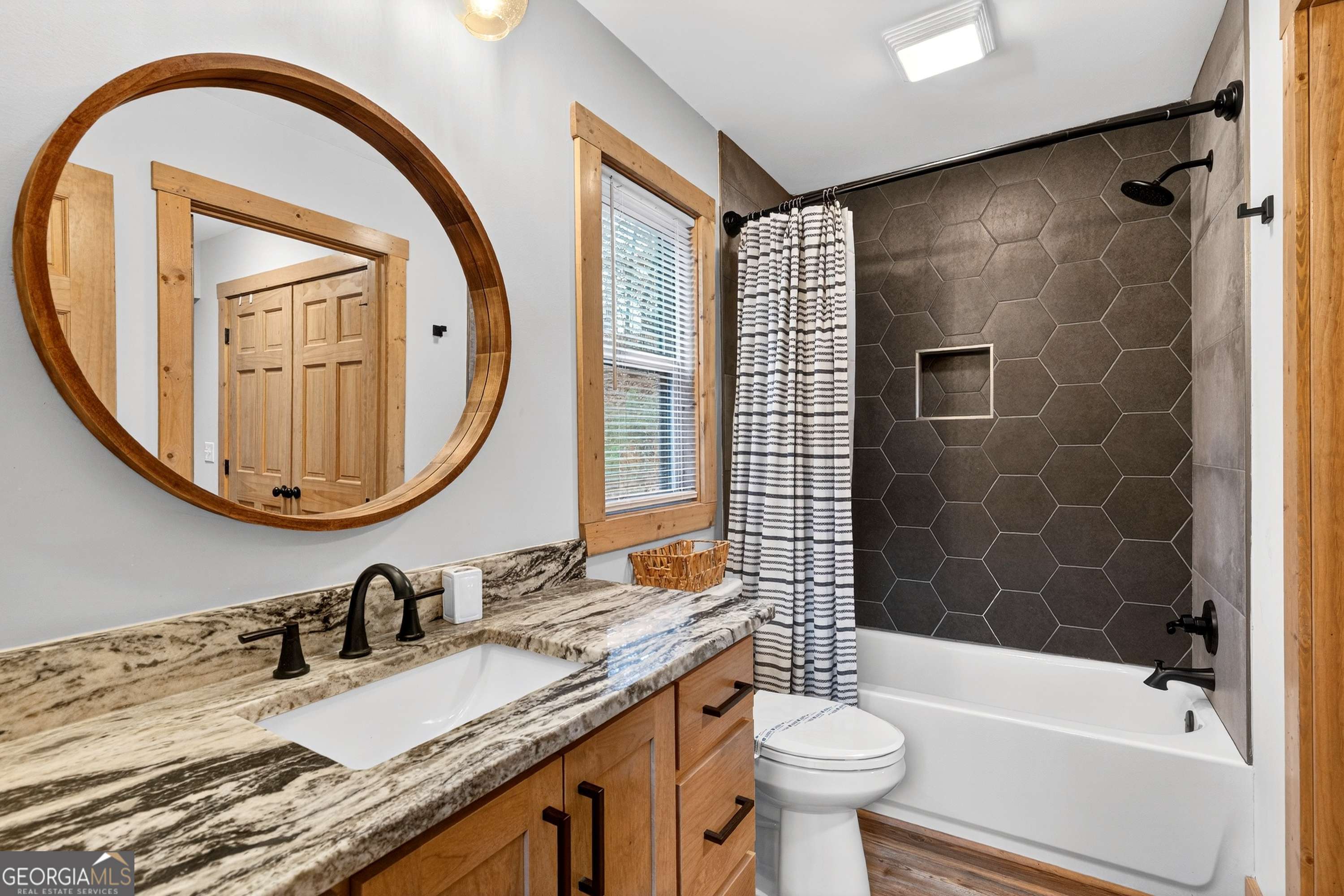 130 Orbit Lane Ellijay GA 30540