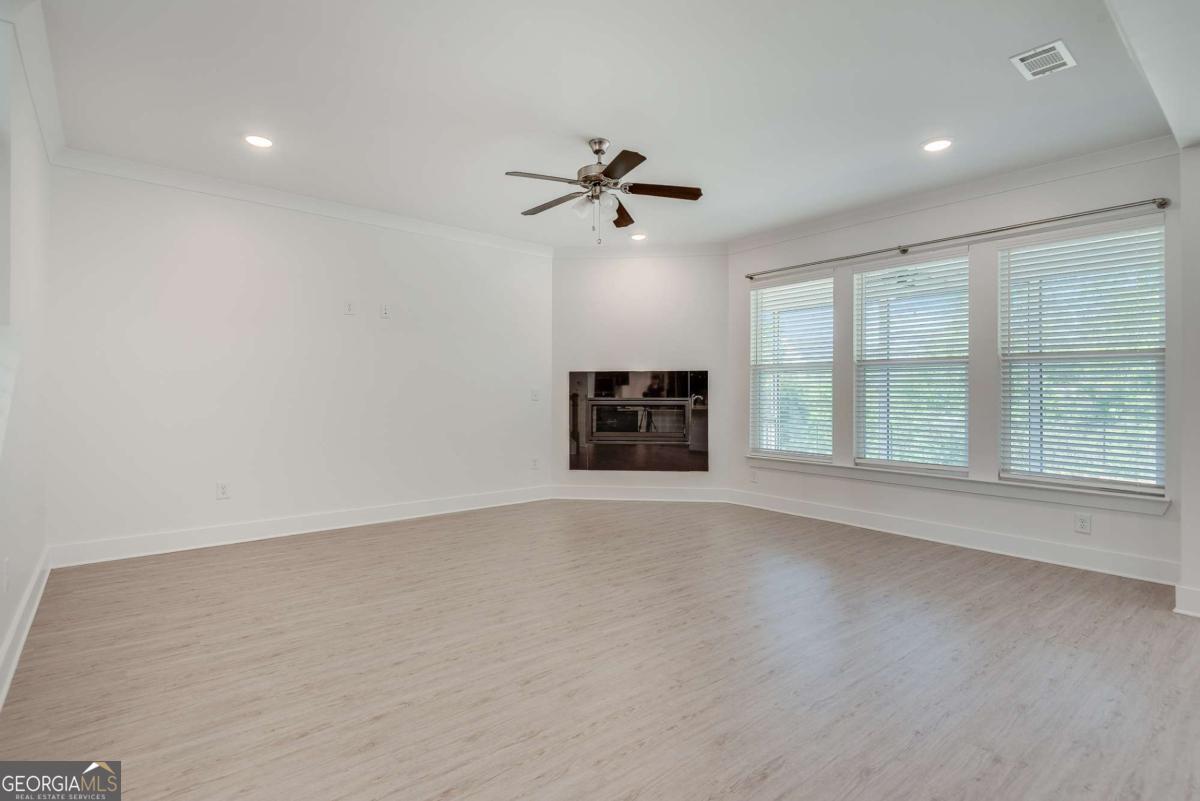 6809 Benjamin Drive Flowery Branch GA 30542
