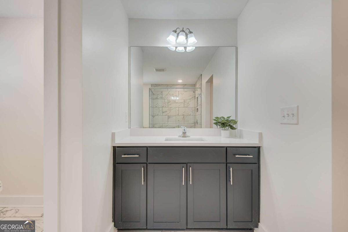 6809 Benjamin Drive Flowery Branch GA 30542