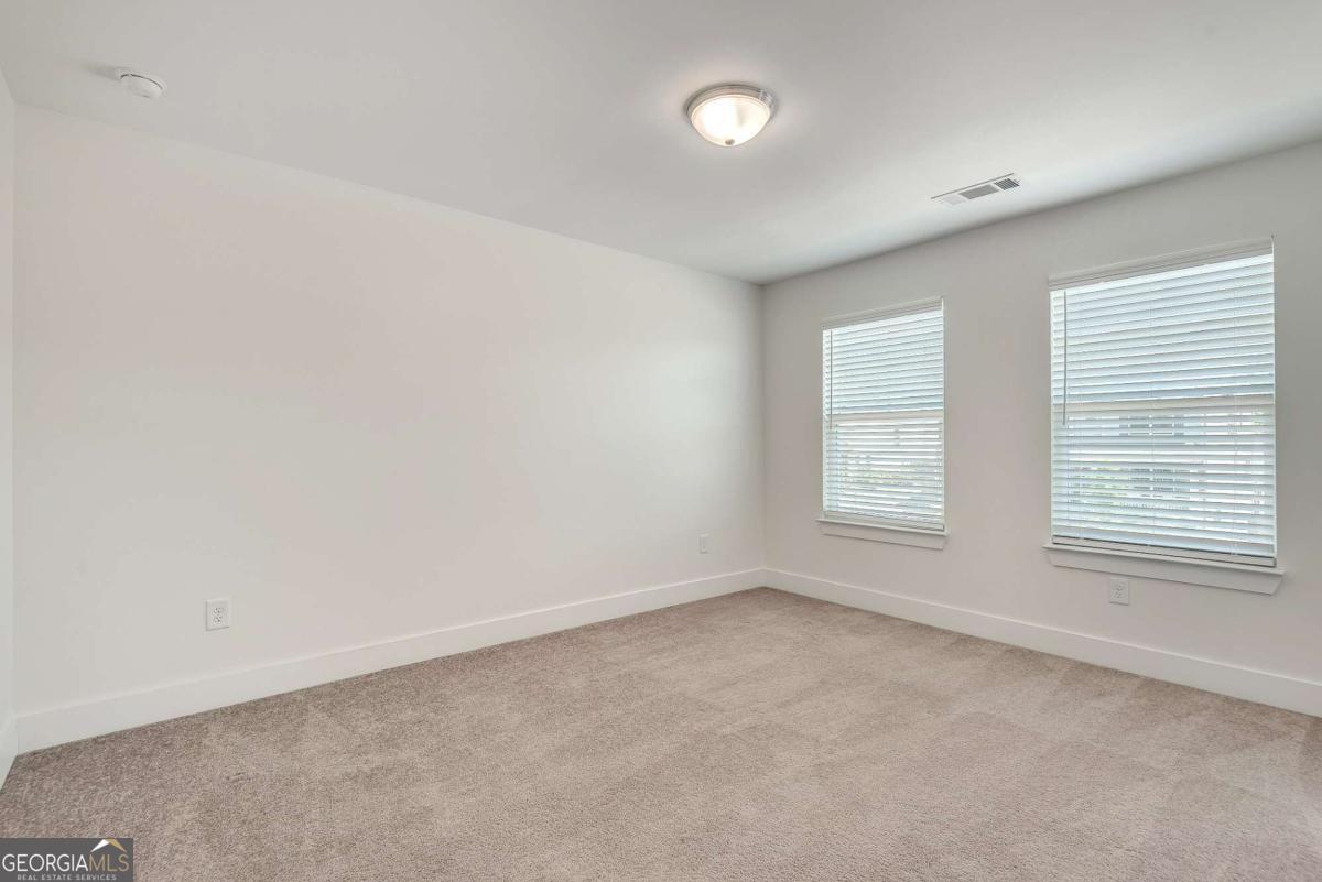 6809 Benjamin Drive Flowery Branch GA 30542