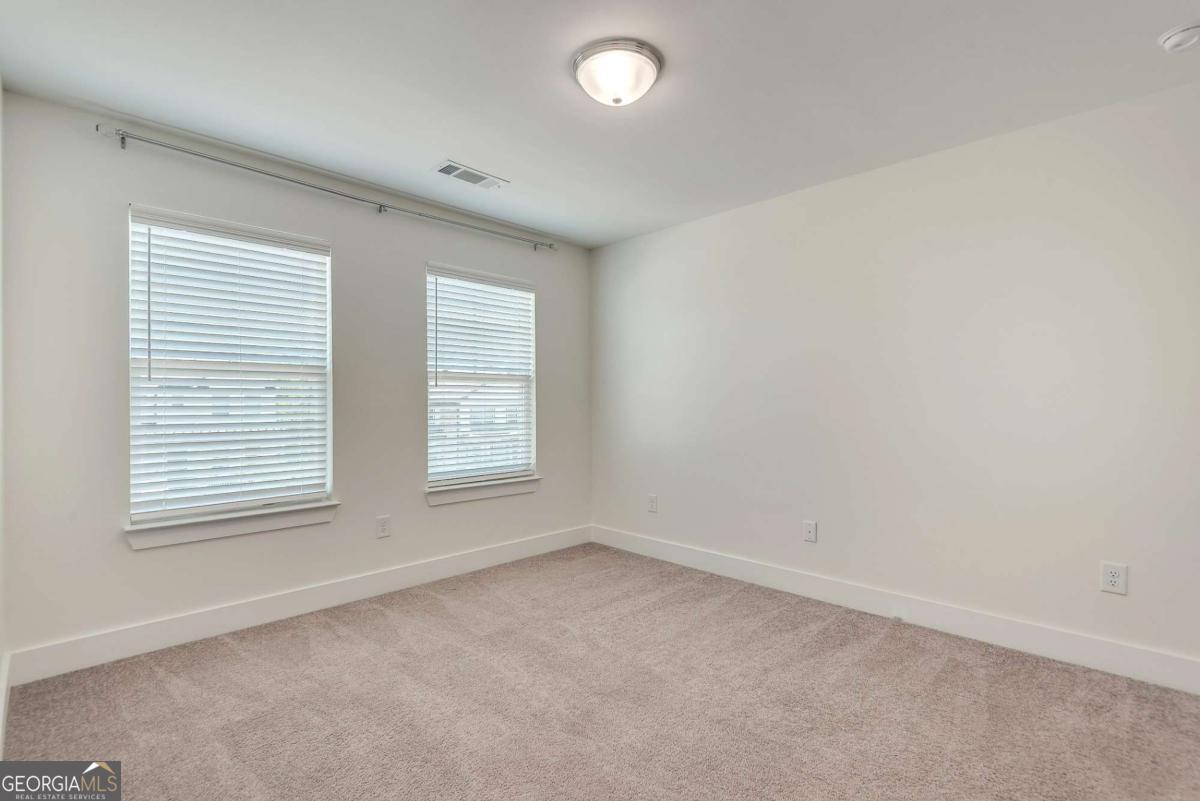 6809 Benjamin Drive Flowery Branch GA 30542