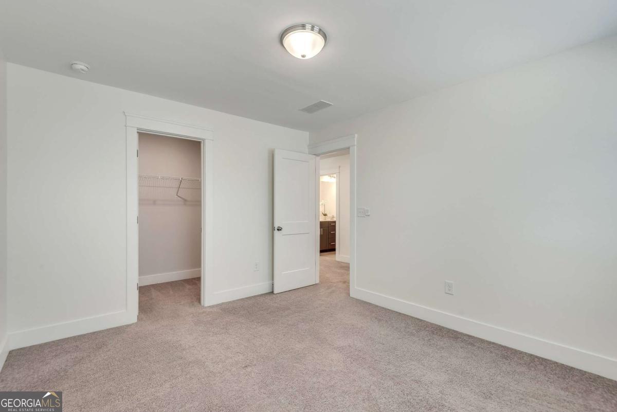 6809 Benjamin Drive Flowery Branch GA 30542
