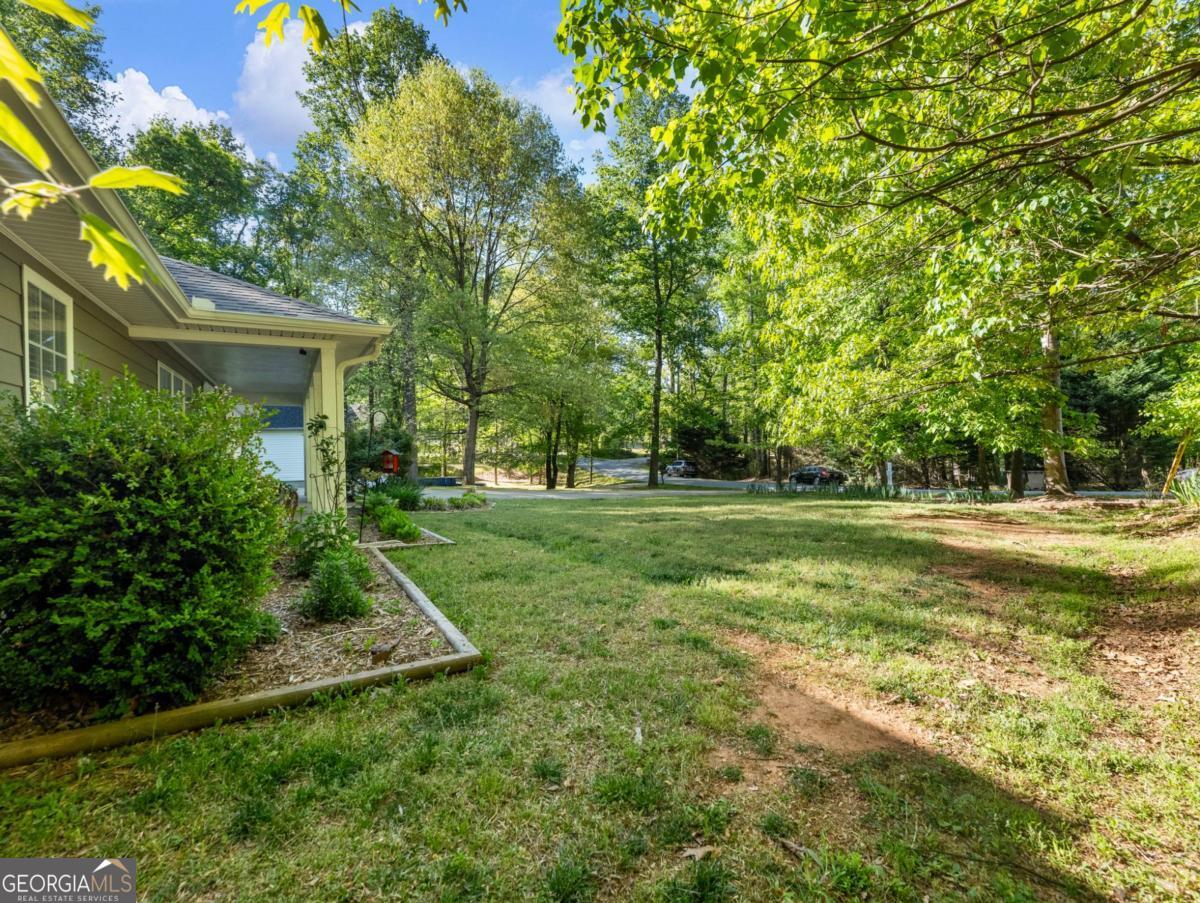 9160 Lakeside Way Gainesville GA 30506