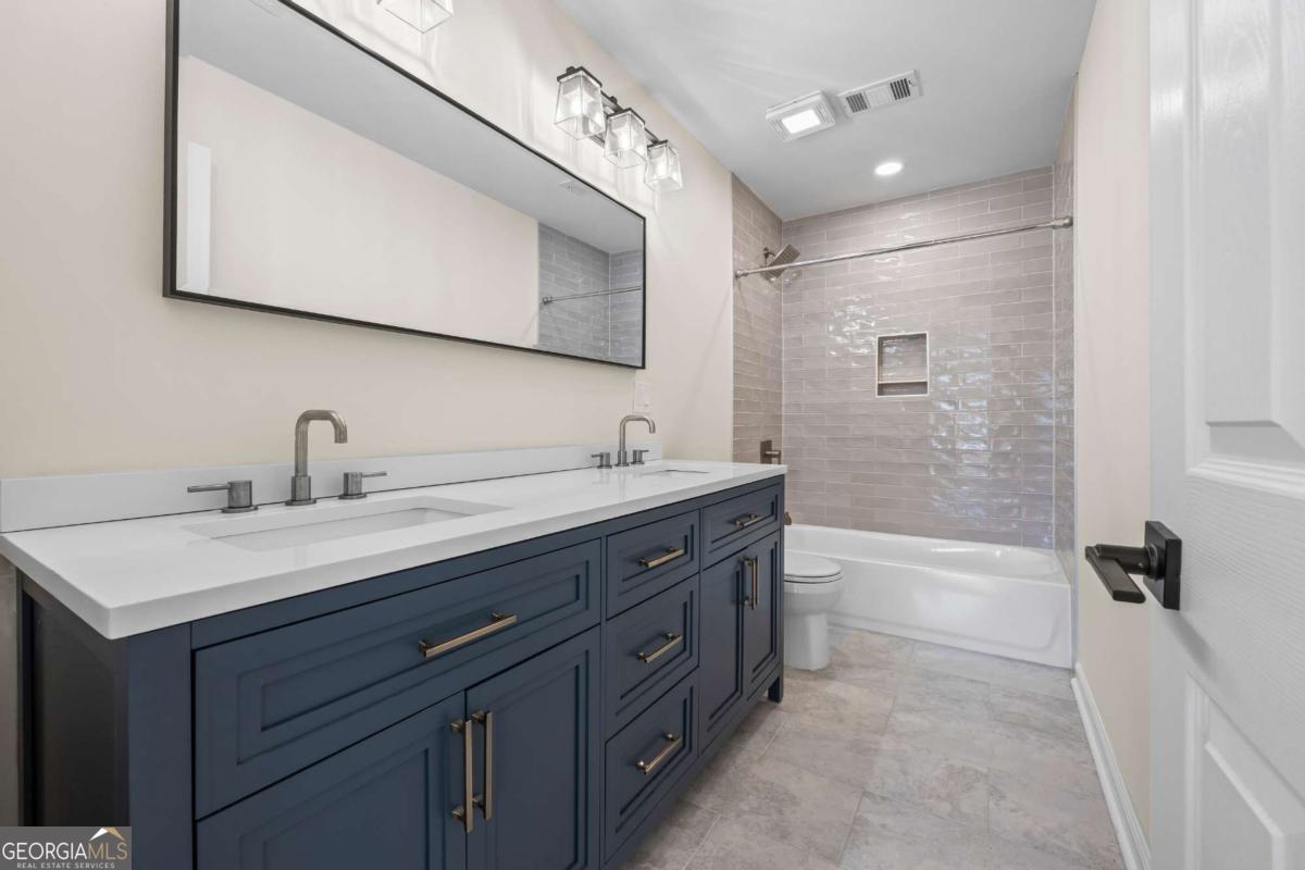 4330 Canterbury Walk Drive Duluth GA 30097