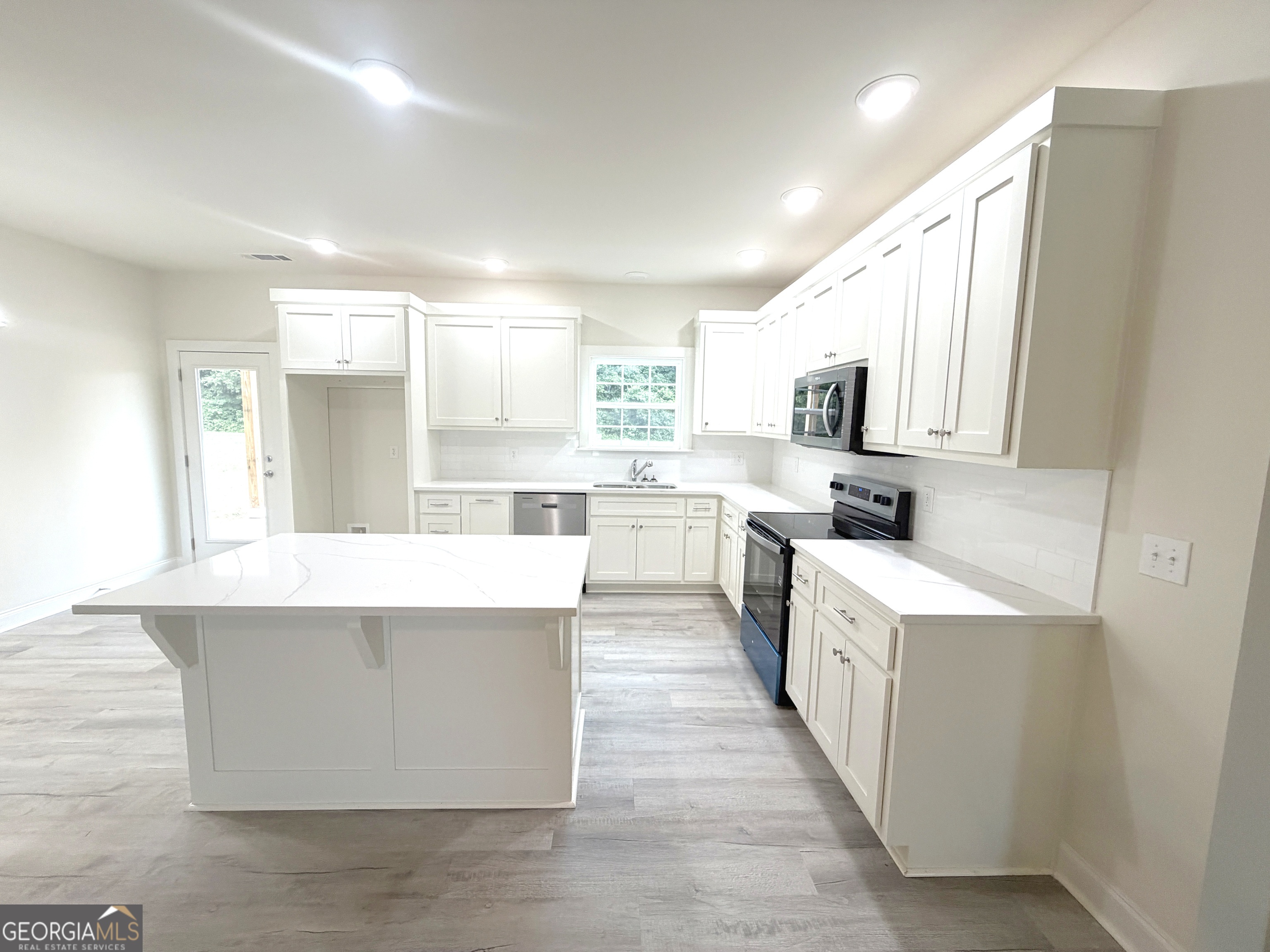 2633 Paoli Street Comer GA 30629