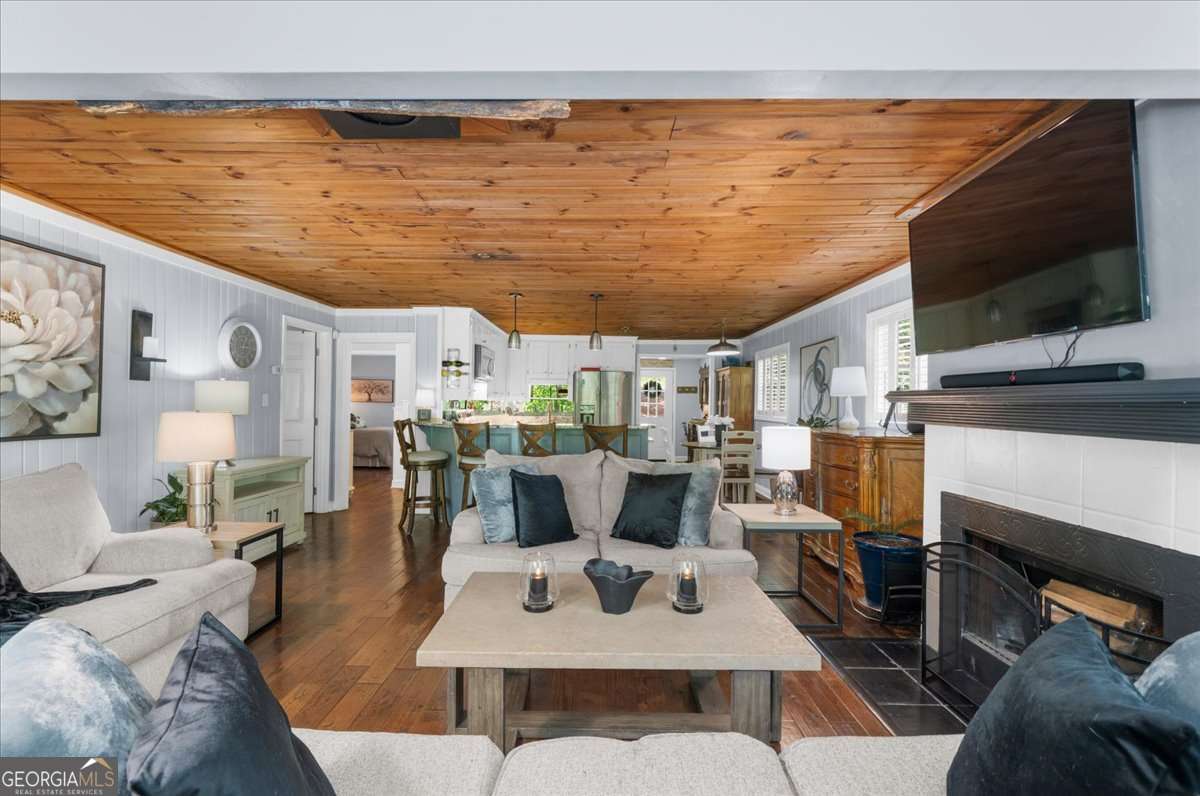 6551 Bermuda Lane Flowery Branch GA 30542
