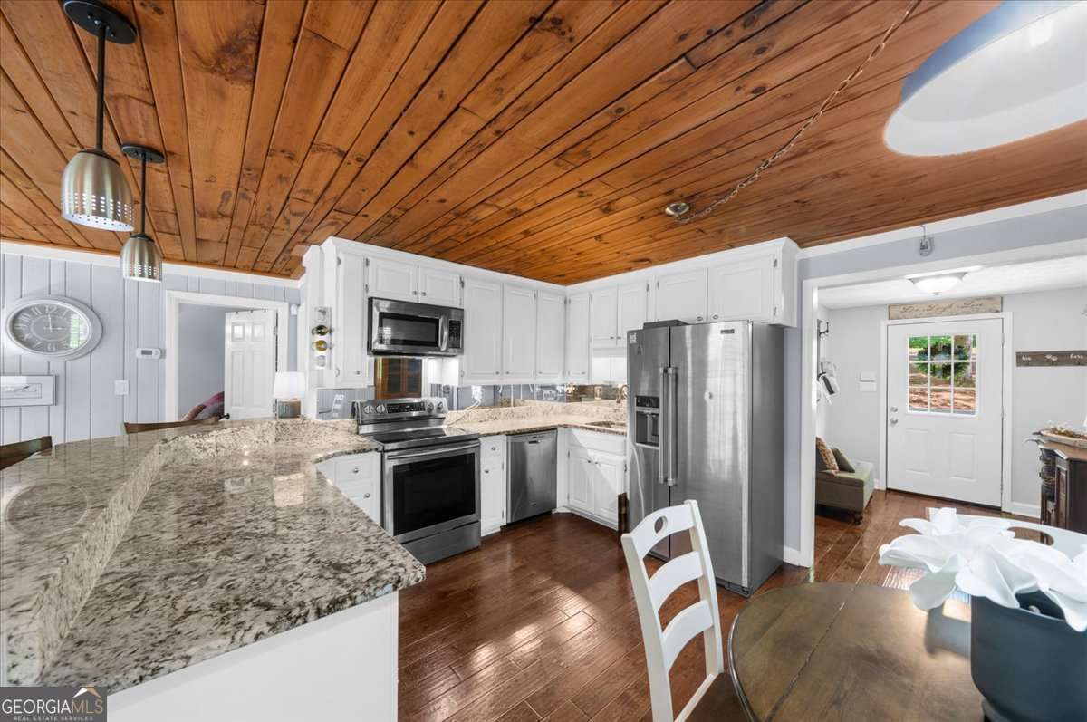 6551 Bermuda Lane Flowery Branch GA 30542