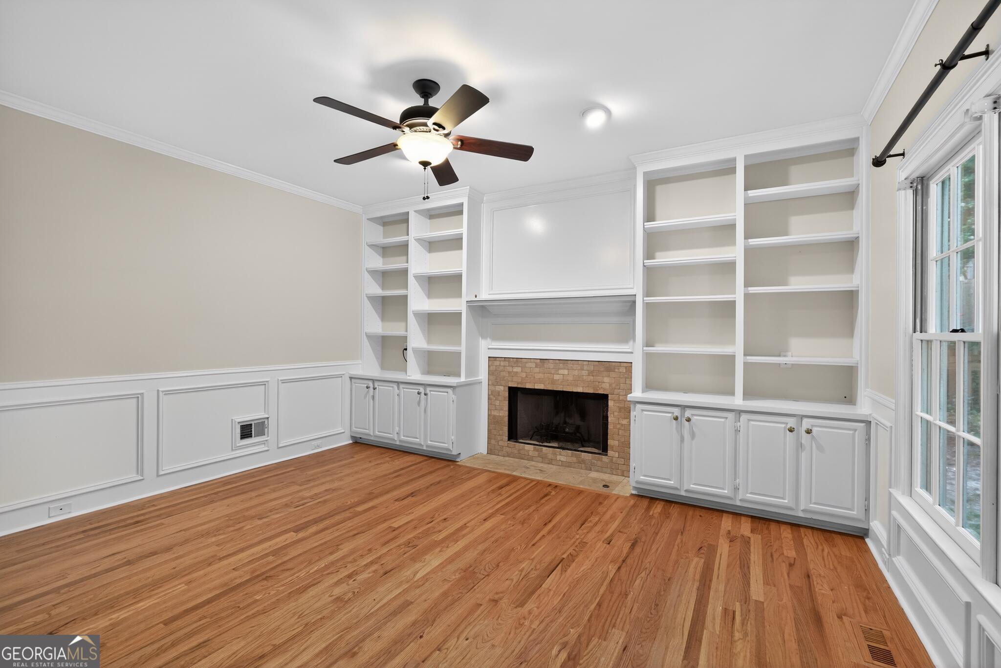 1227 Camden Hunt Drive Lawrenceville GA 30043