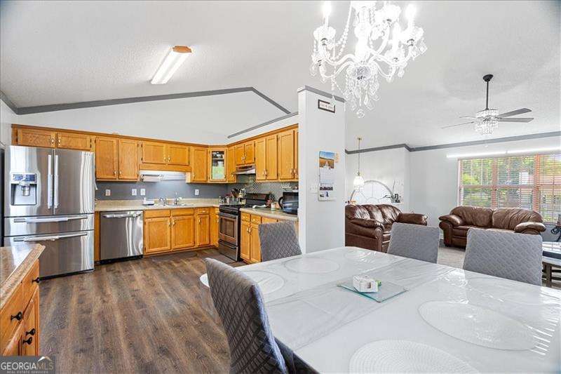 143 Honeysuckle Drive SE Calhoun GA 30701