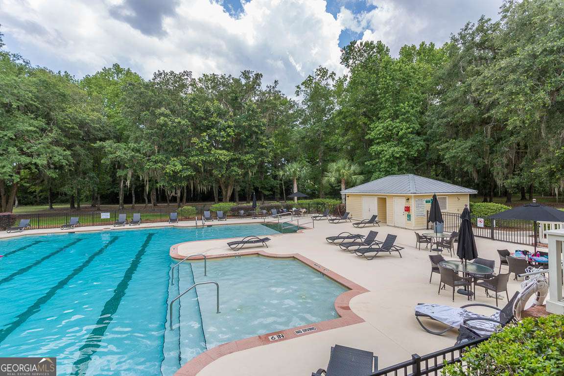 105 Lone Pine Court Waverly GA 31565