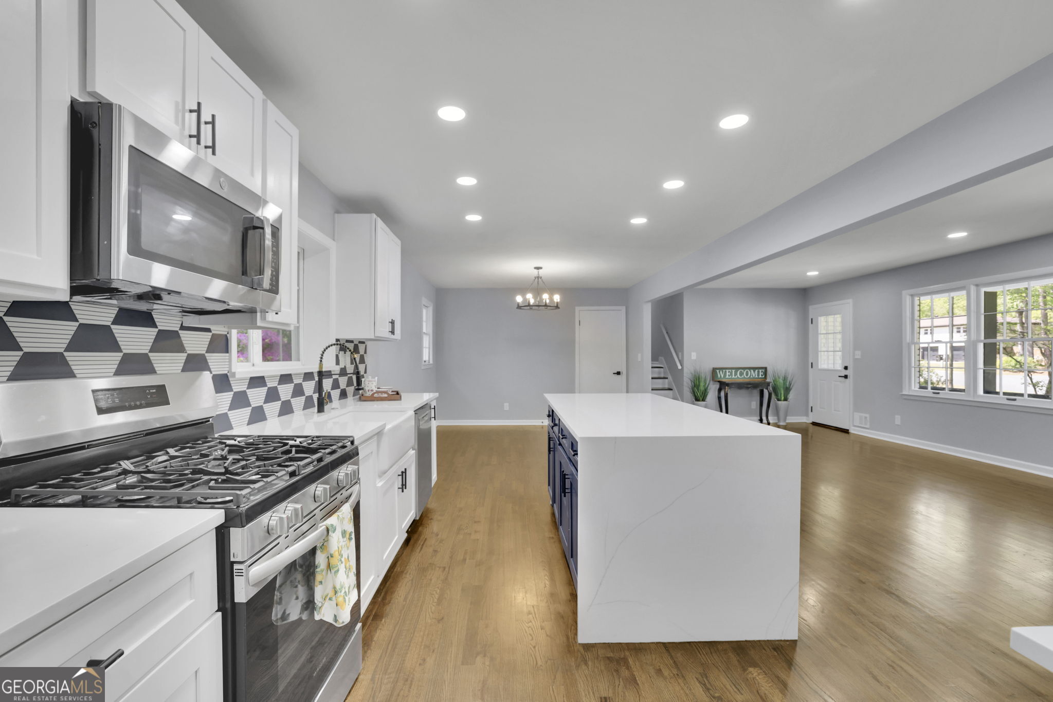 210 Suburban Drive NE Kennesaw GA 30144