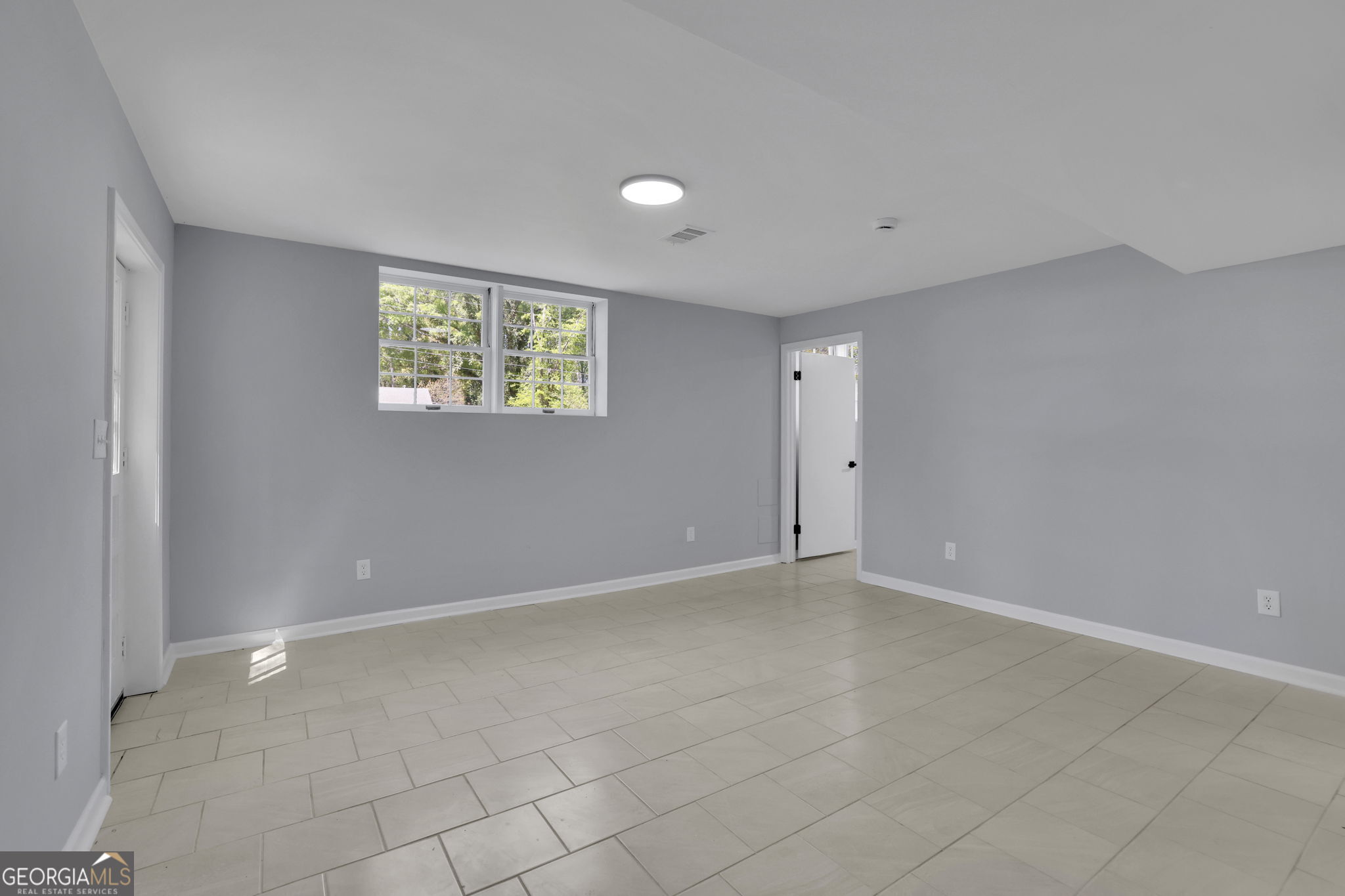210 Suburban Drive NE Kennesaw GA 30144