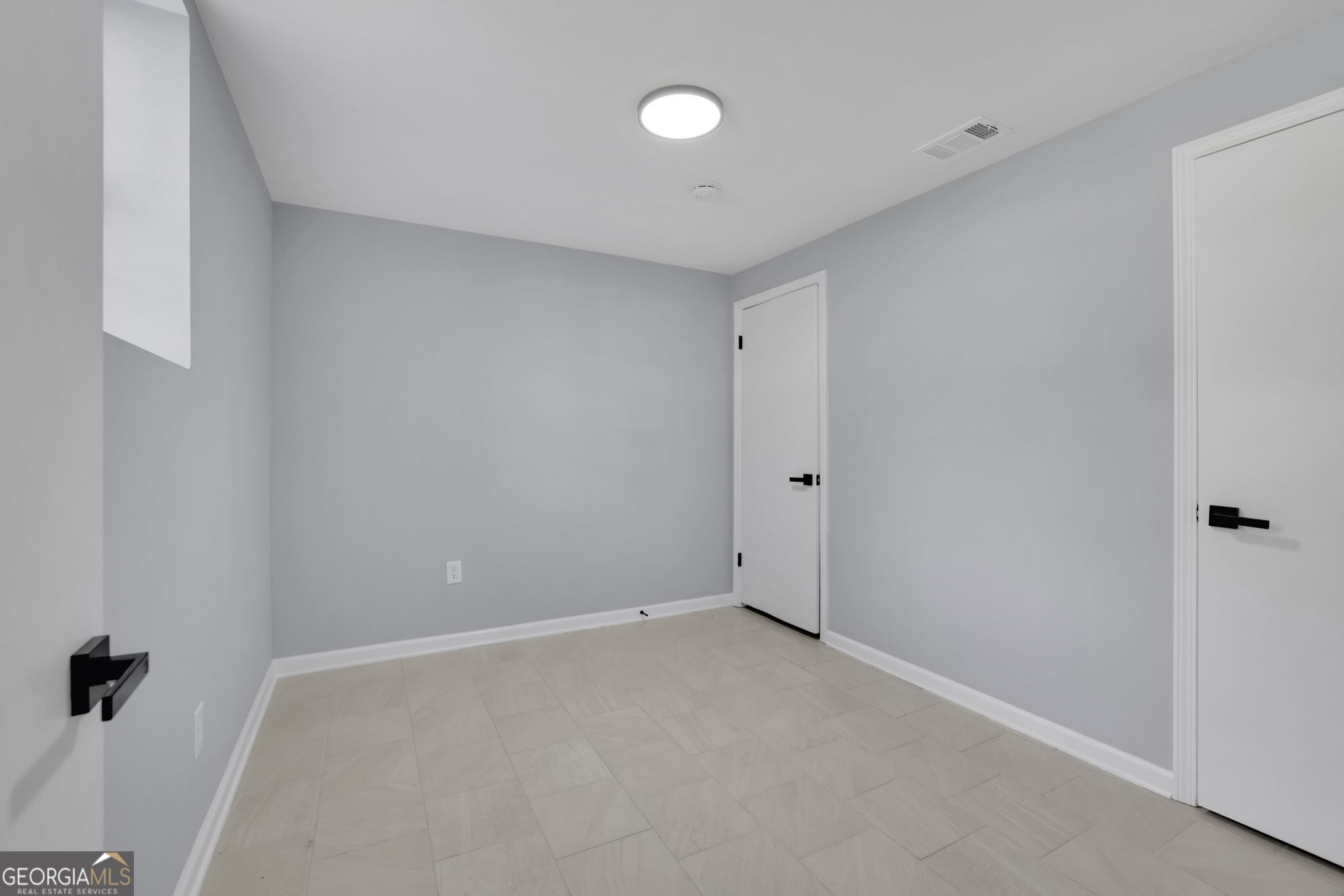 210 Suburban Drive NE Kennesaw GA 30144