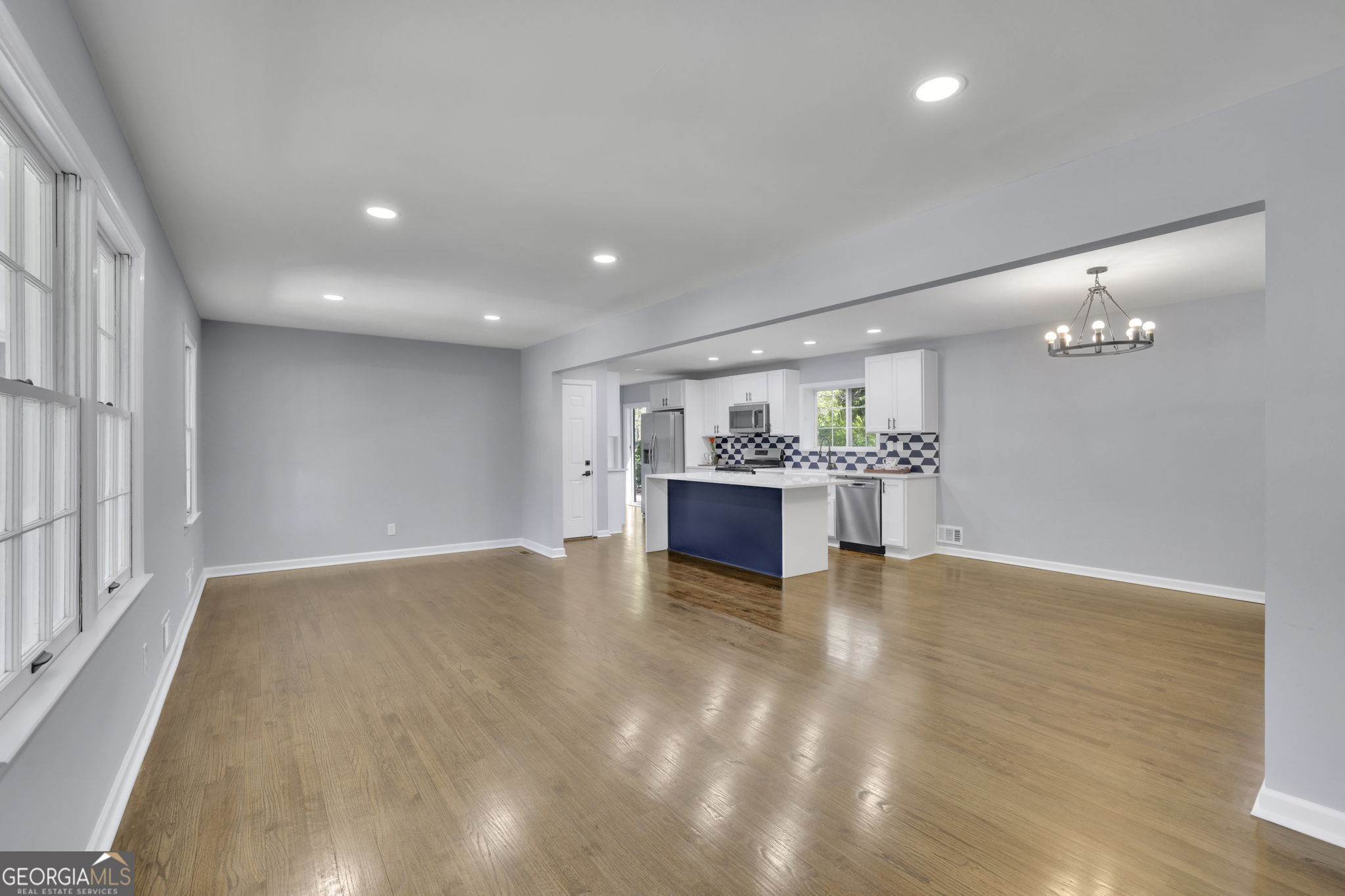 210 Suburban Drive NE Kennesaw GA 30144