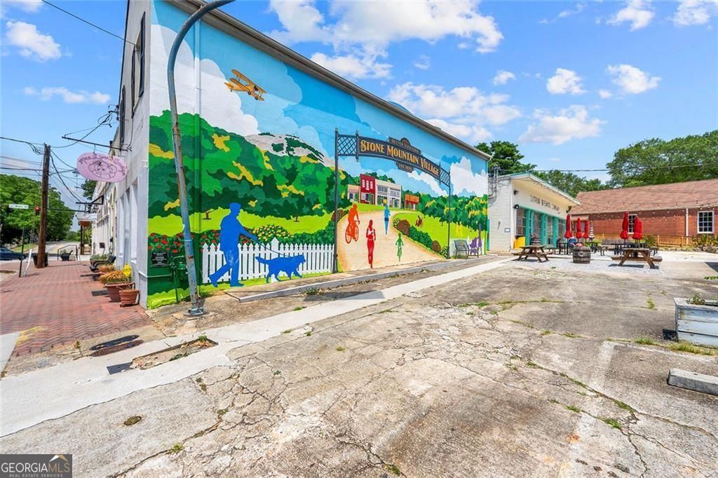 5429 E Mountain Street Stone Mountain GA 30083