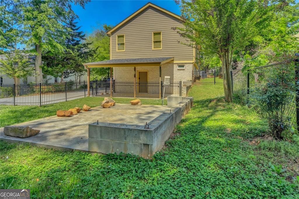 5429 E Mountain Street Stone Mountain GA 30083