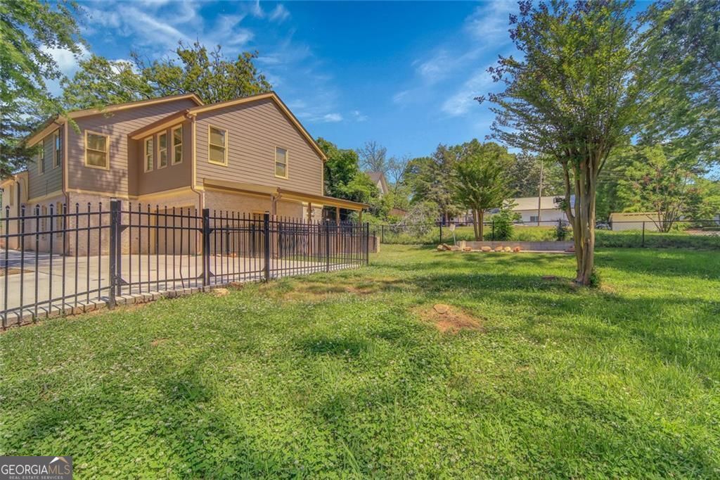 5429 E Mountain Street Stone Mountain GA 30083