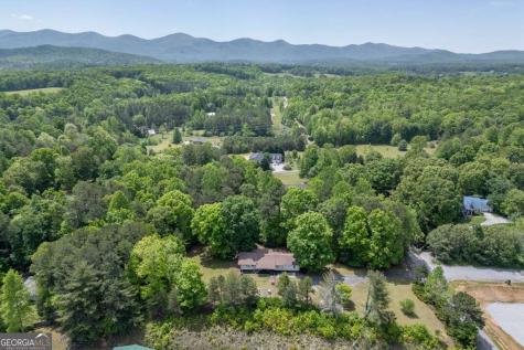 99 Copperhead Road Blairsville GA 30512