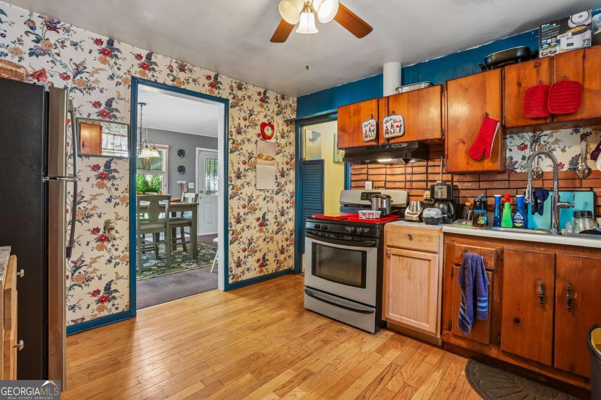1955 Spink Street NW Atlanta GA 30318