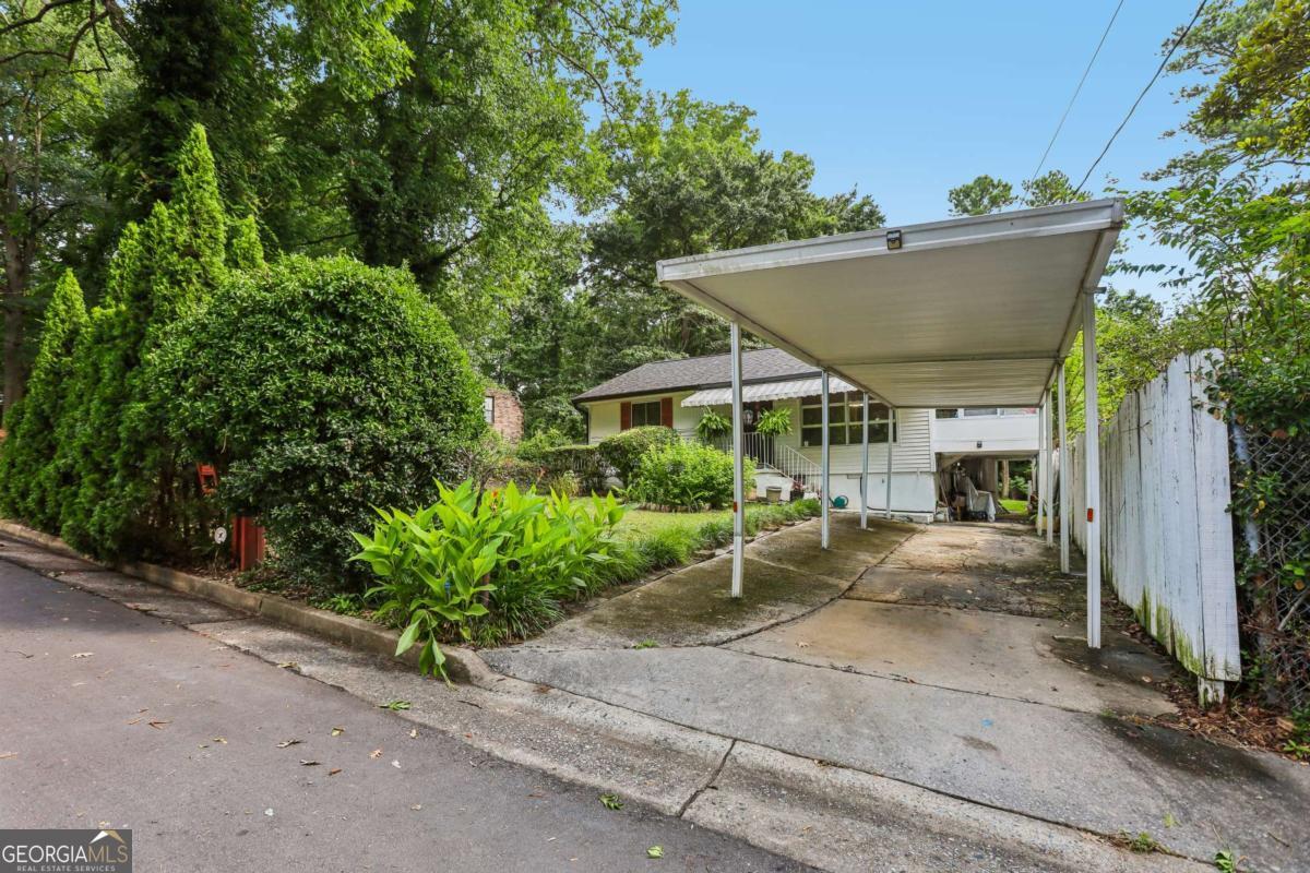 1955 Spink Street NW Atlanta GA 30318