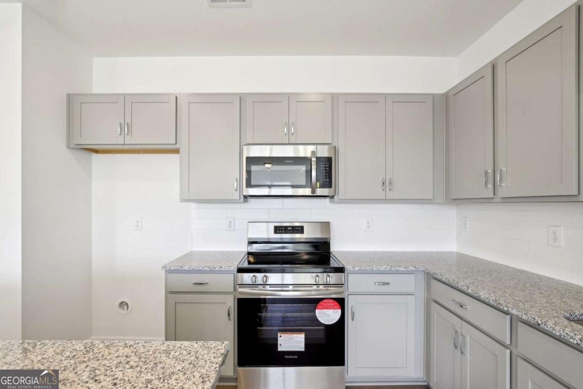 803 Nova Trail Riverdale GA 30274